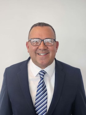 Staff member Michael Medina from ID_9431a9df6f02