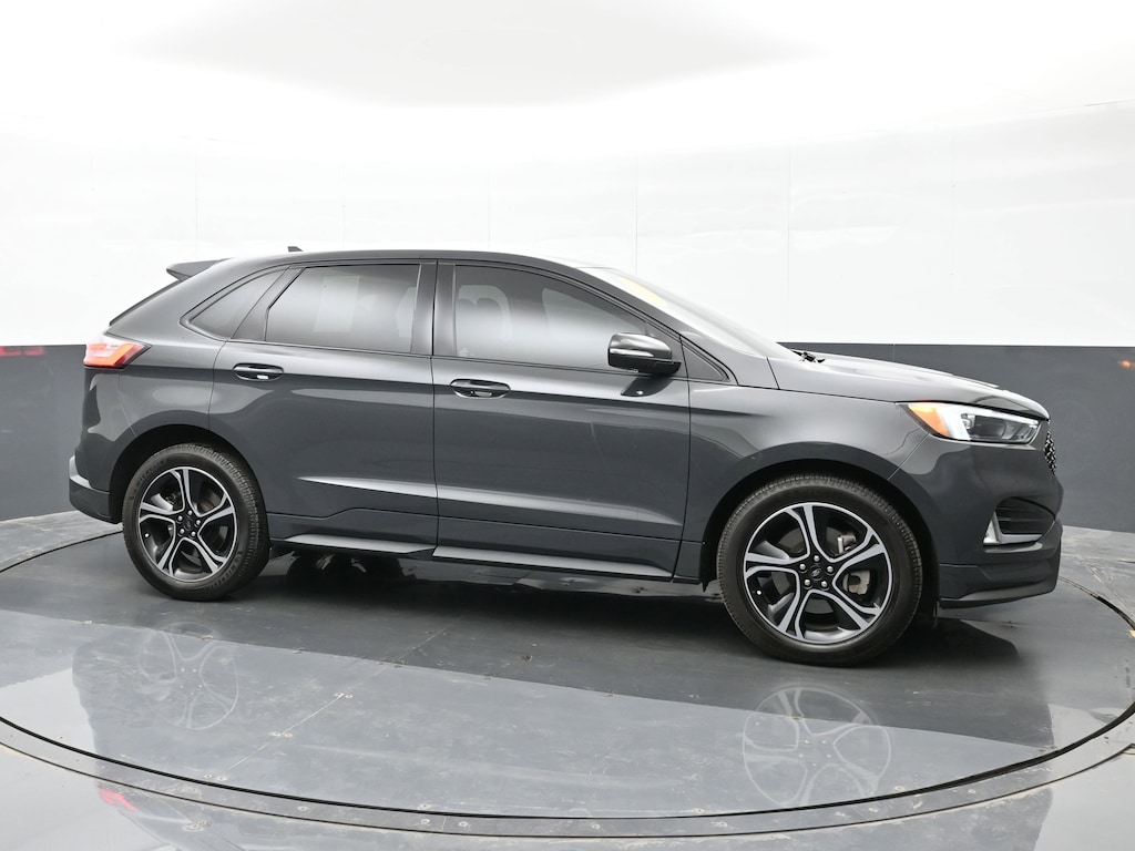 Used 2021 Ford Edge ST SUV