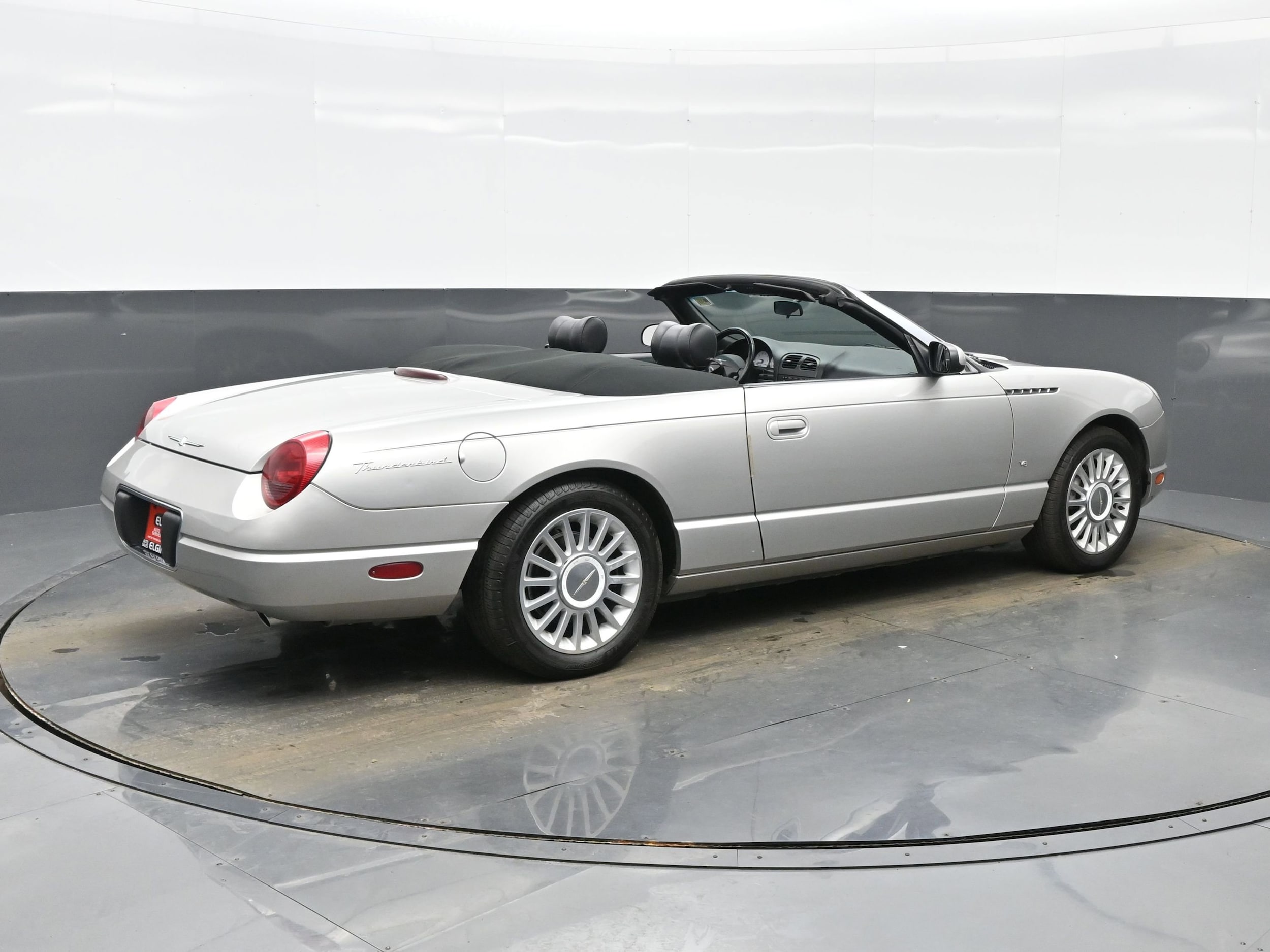 2004 Ford Thunderbird Deluxe - Photo 6