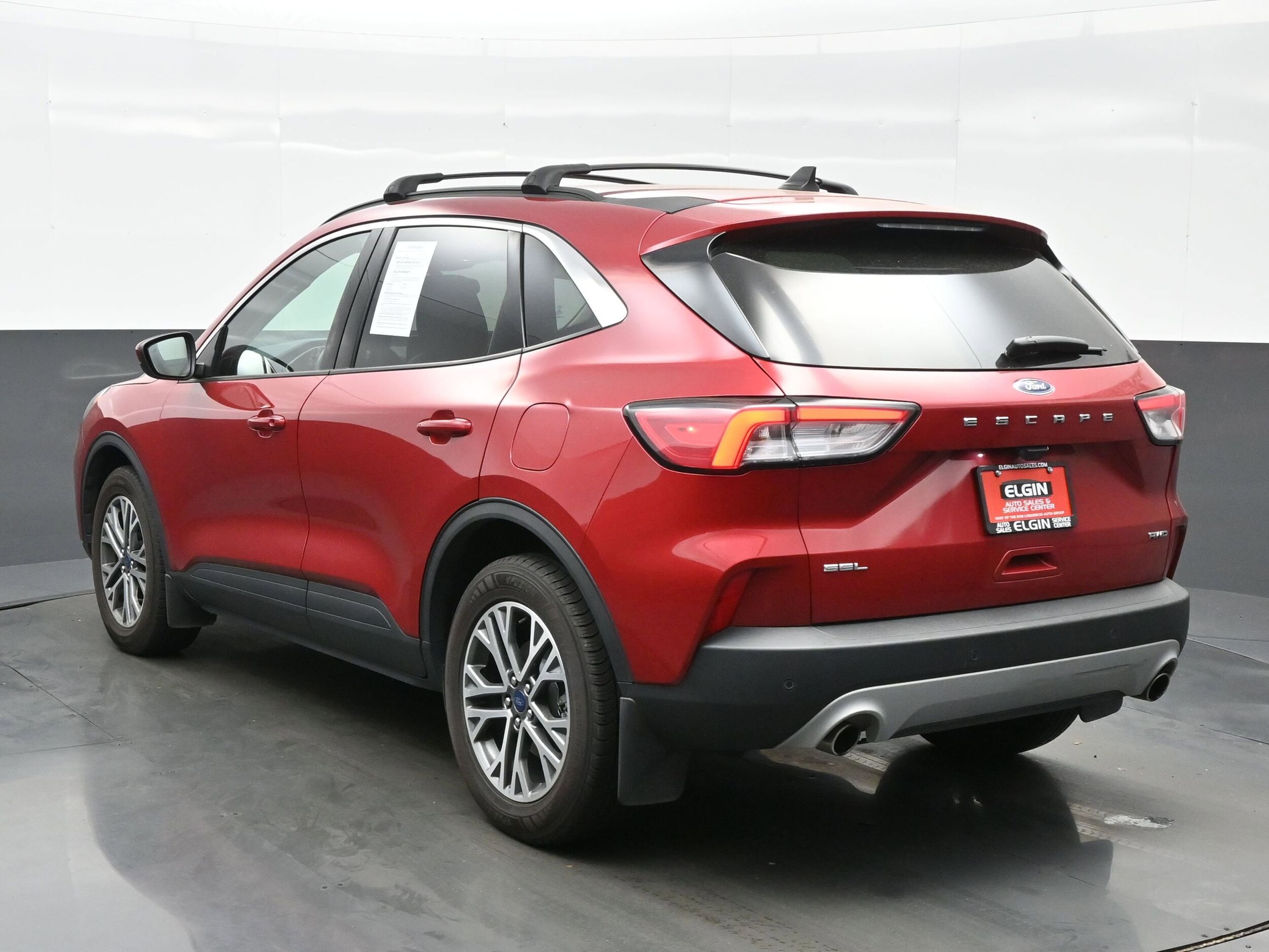 2022 Ford Escape SEL photo 4