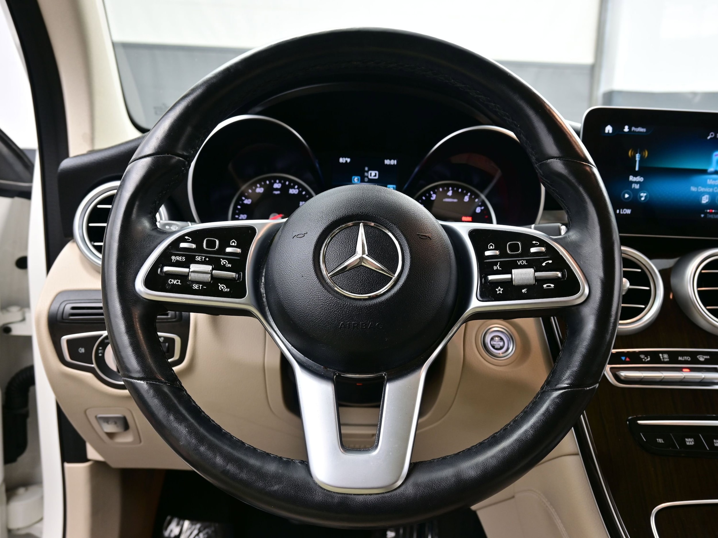 2021 Mercedes-Benz GLC GLC300 - Photo 23