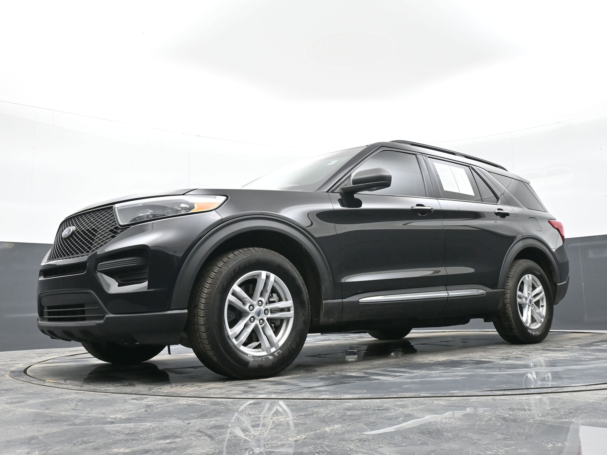 2021 Ford Explorer XLT - Photo 29