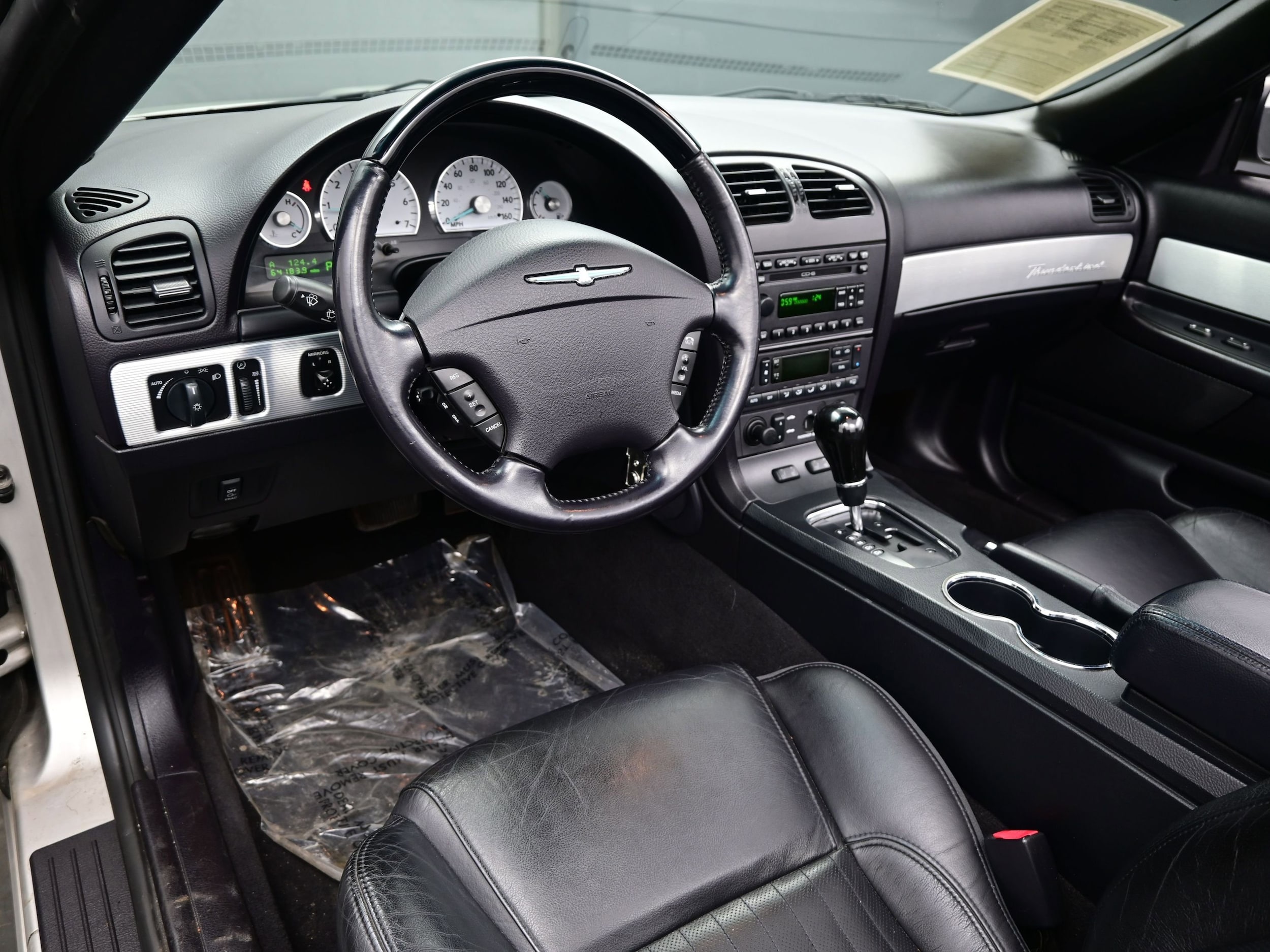 2004 Ford Thunderbird Deluxe - Photo 12