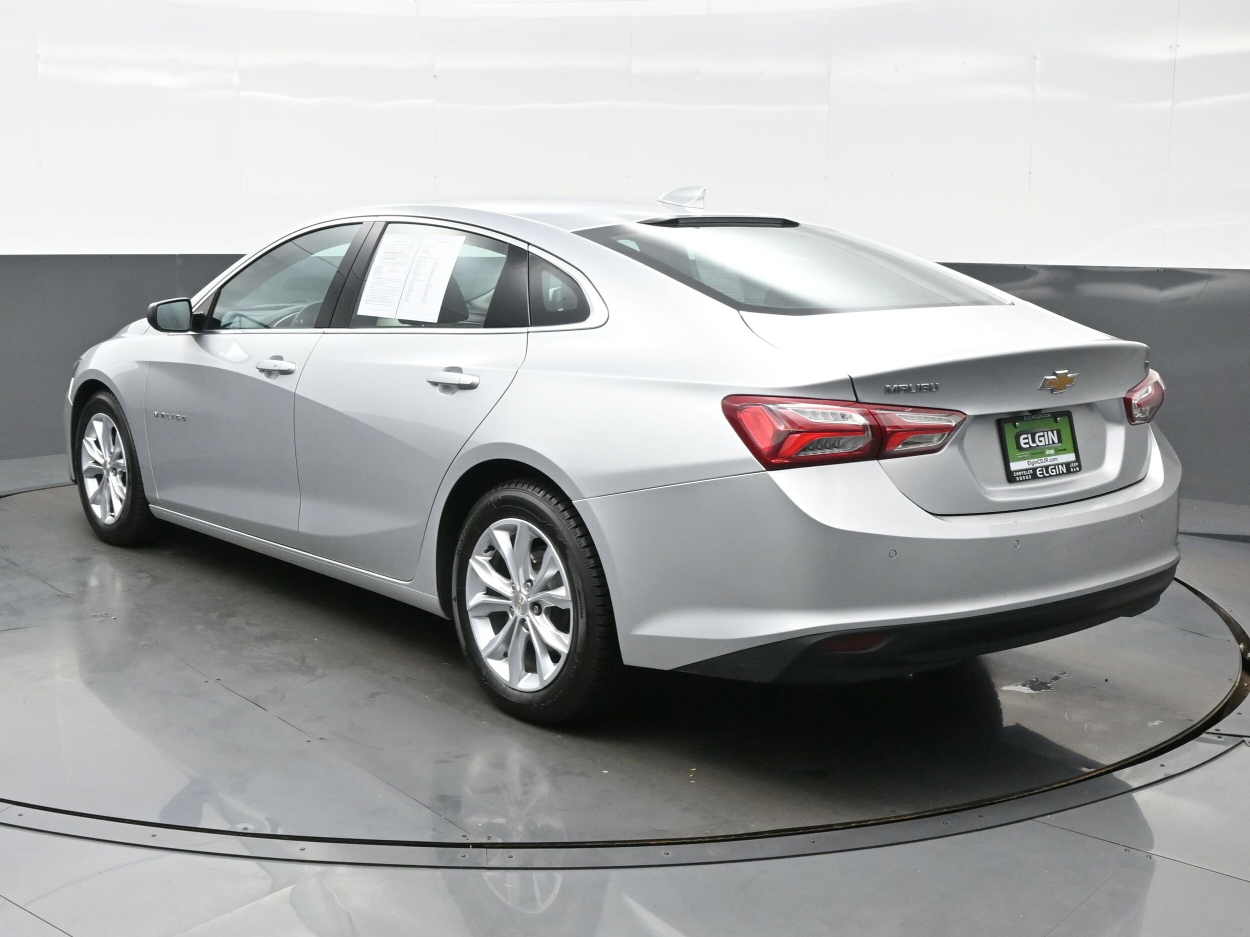 2021 Chevrolet Malibu 1LT photo 4