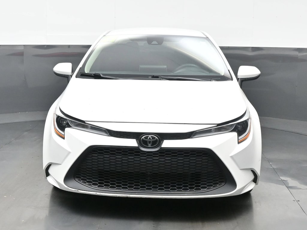 Used 2021 Toyota Corolla LE Sedan