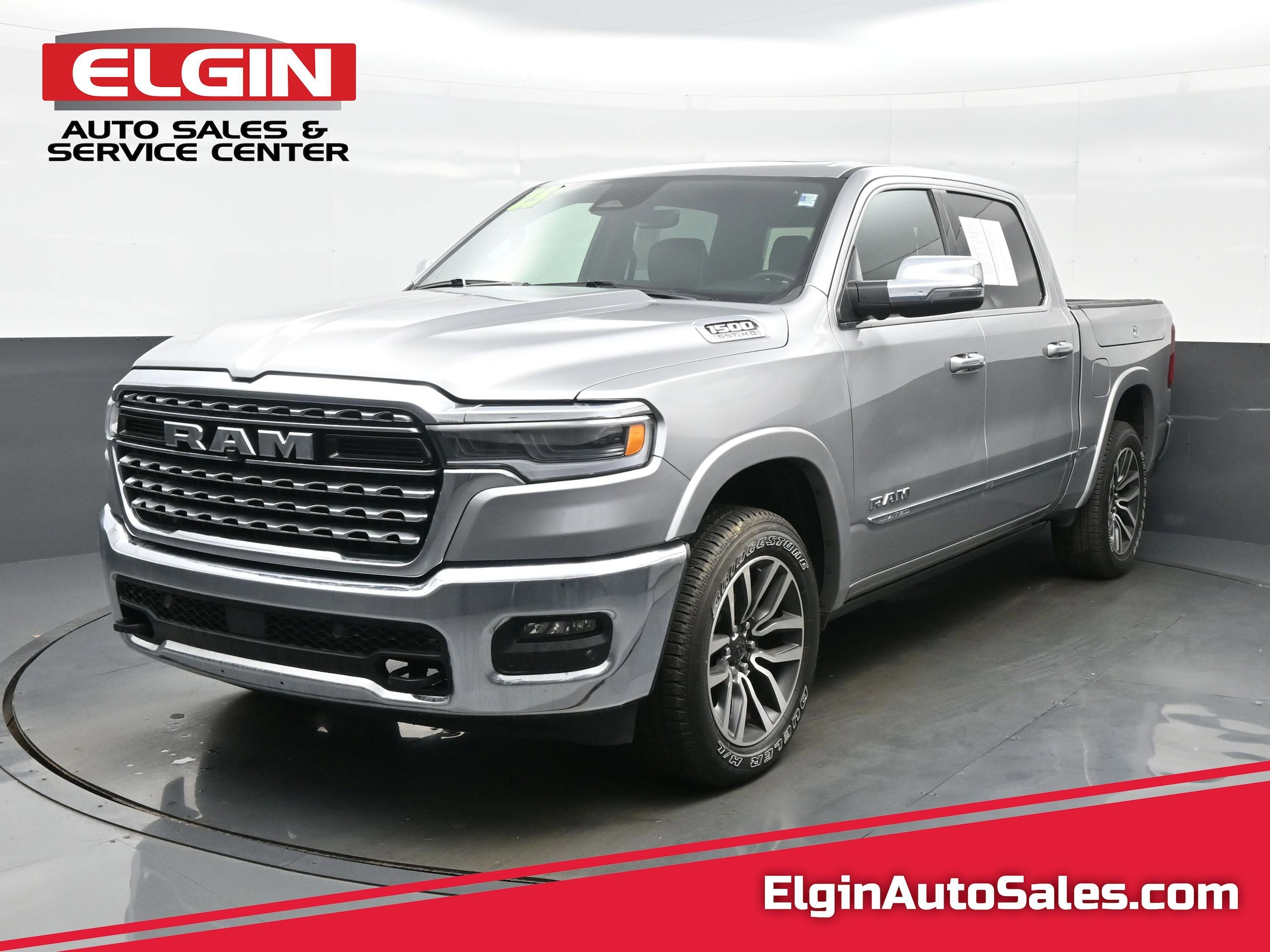 2025 RAM 1500 Limited 4x4 Crew Cab 5'7's photo
