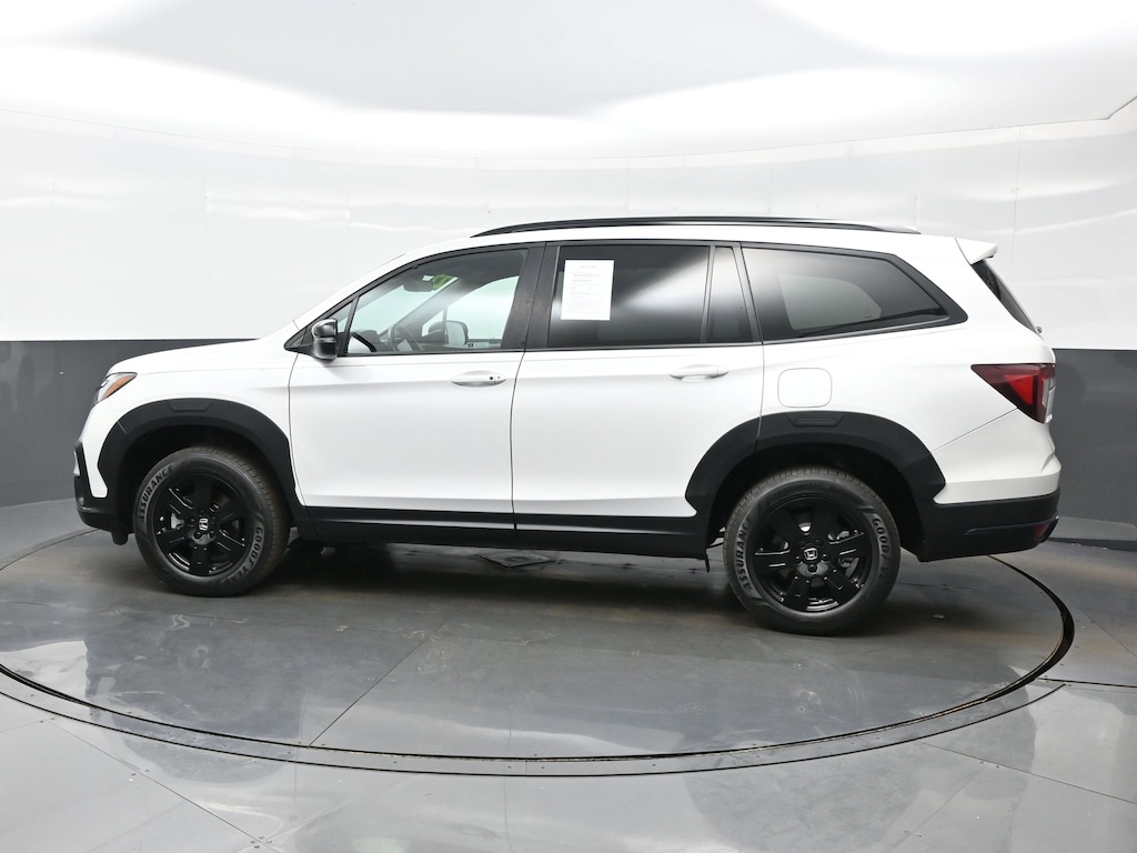 Used 2022 Honda Pilot TrailSport SUV
