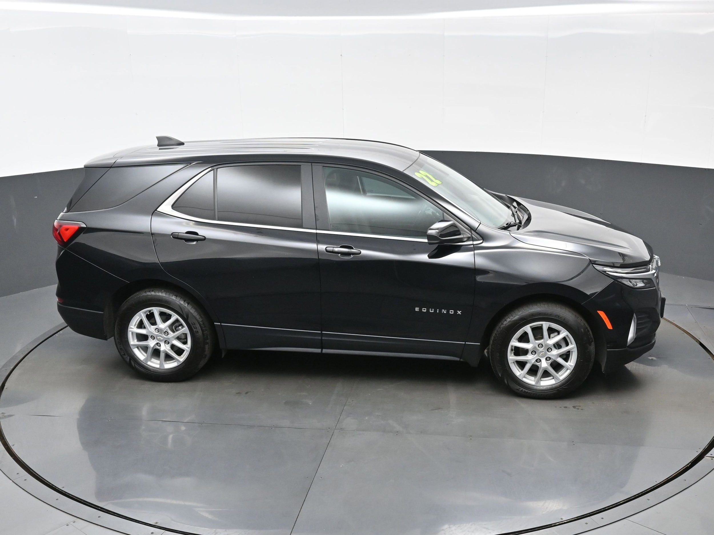 2022 Chevrolet Equinox LT - Photo 38
