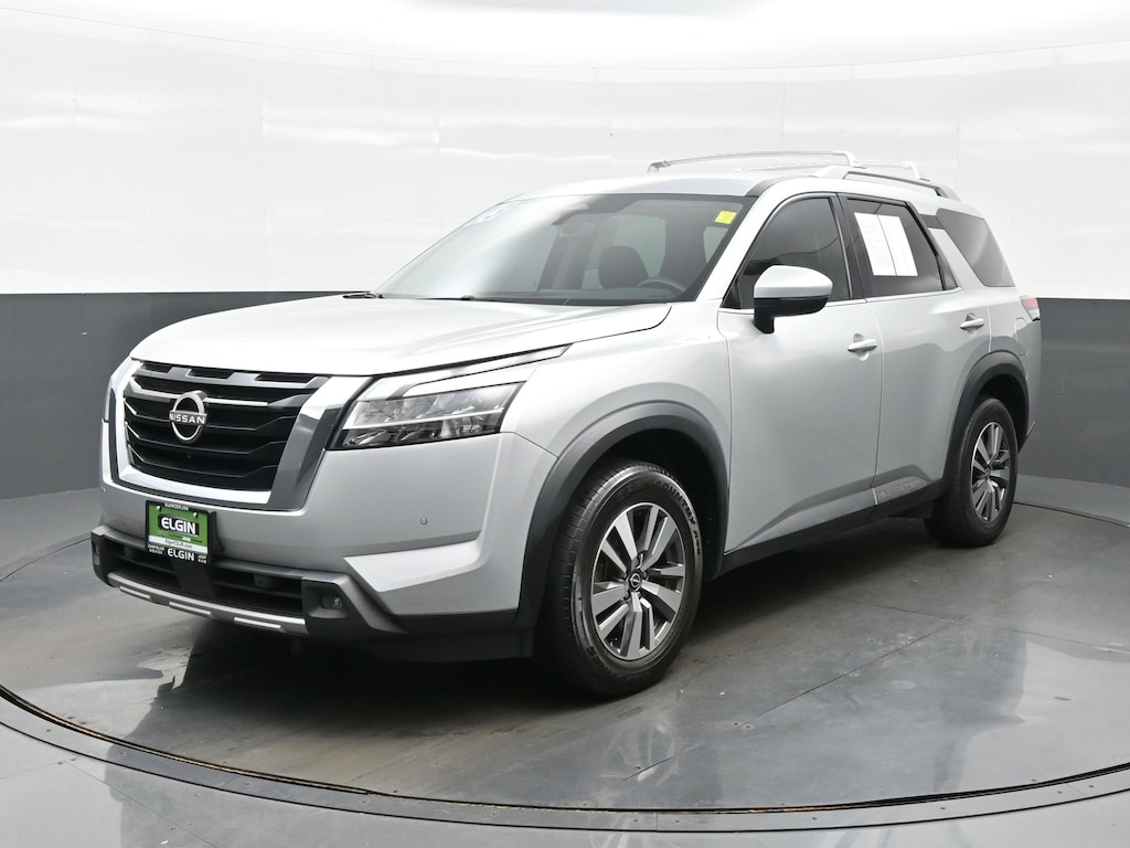 Used 2023 Nissan Pathfinder SL SUV
