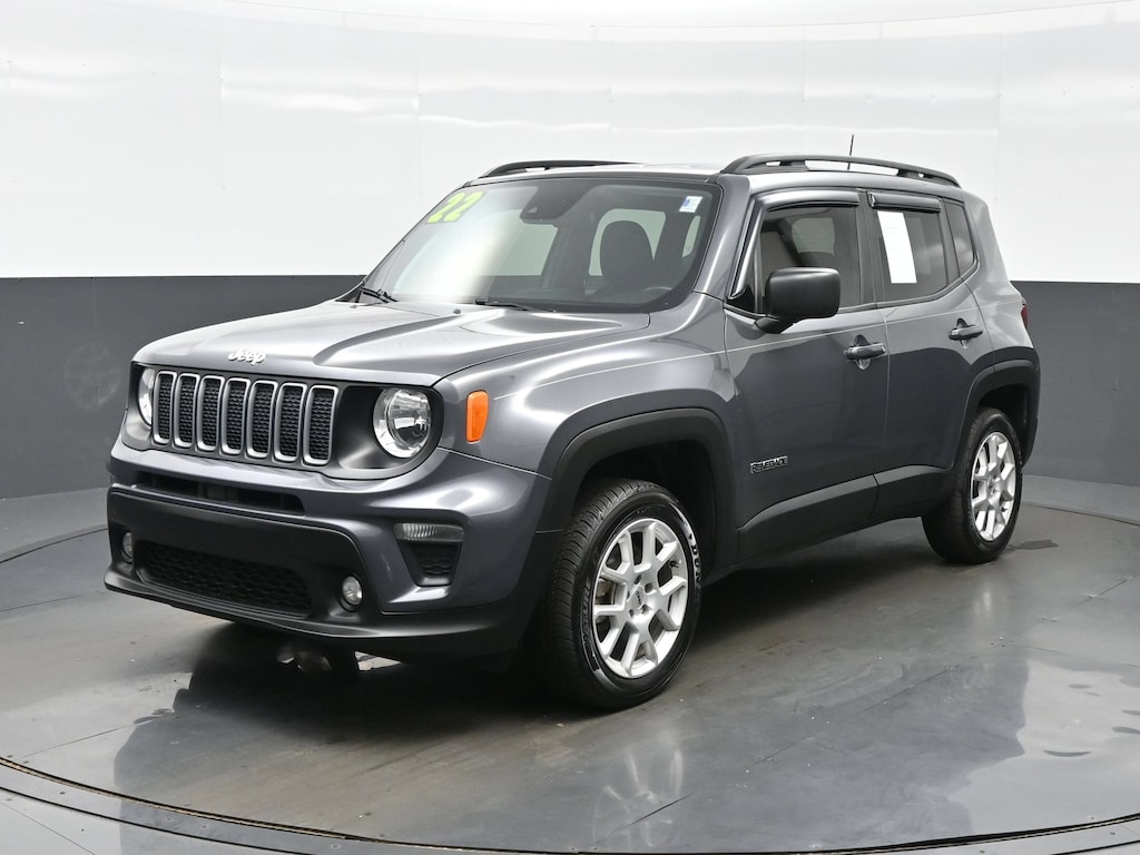 Used 2022 Jeep Renegade Latitude SUV