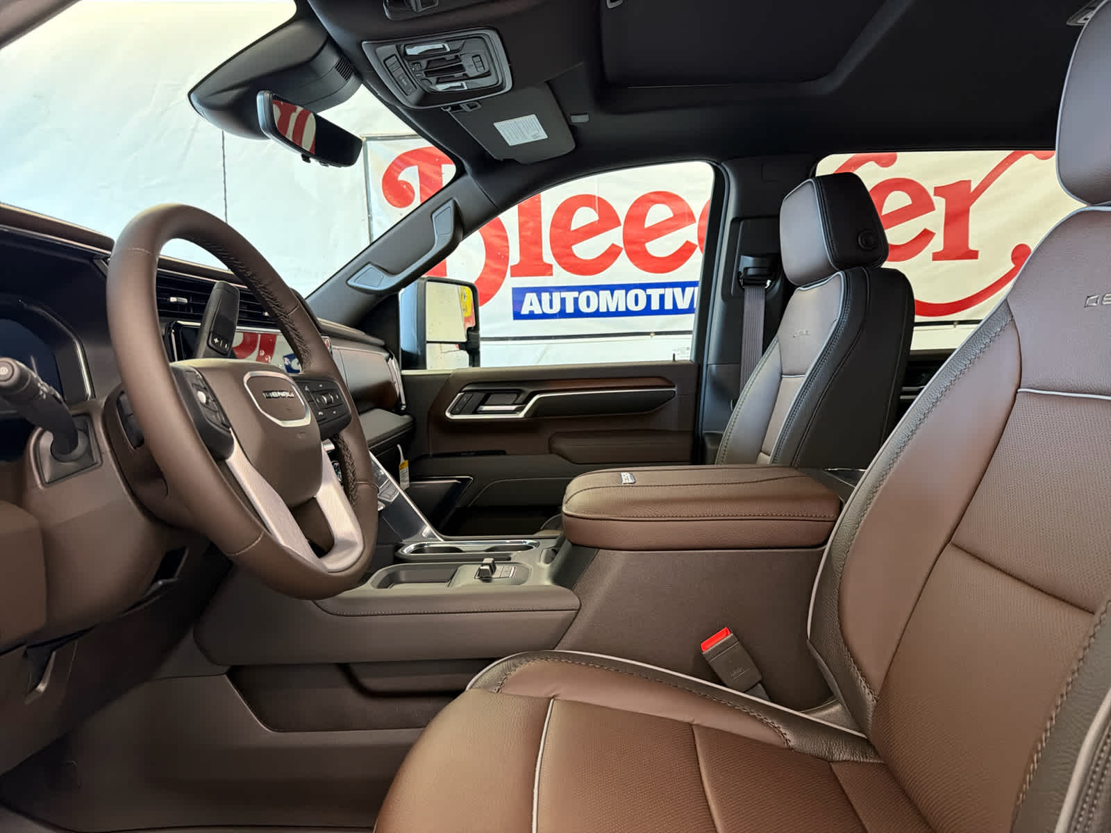 2026 GMC Sierra 2500HD Denali - Photo 14