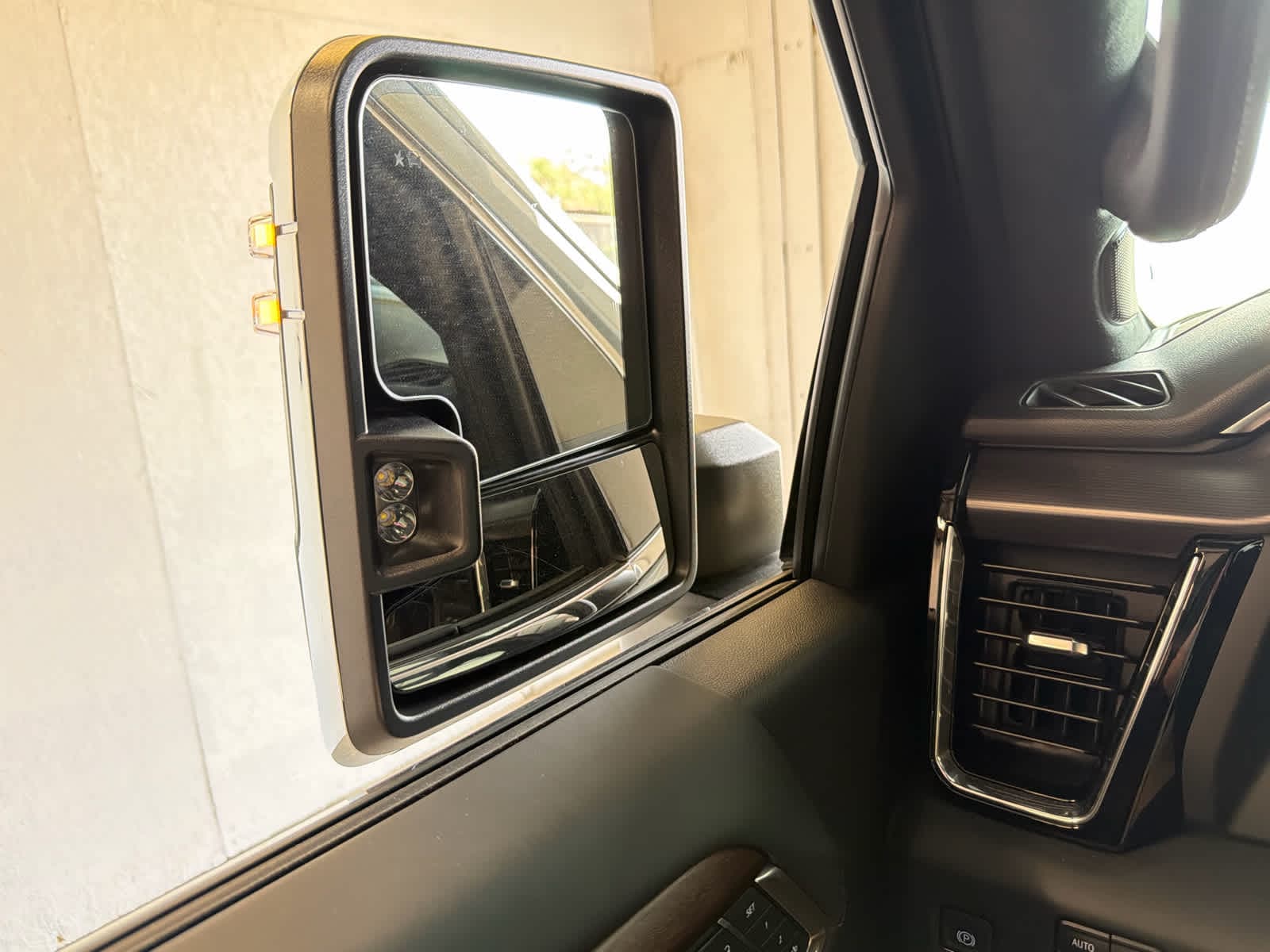 2026 GMC Sierra 2500HD Denali Ultimate - Photo 57