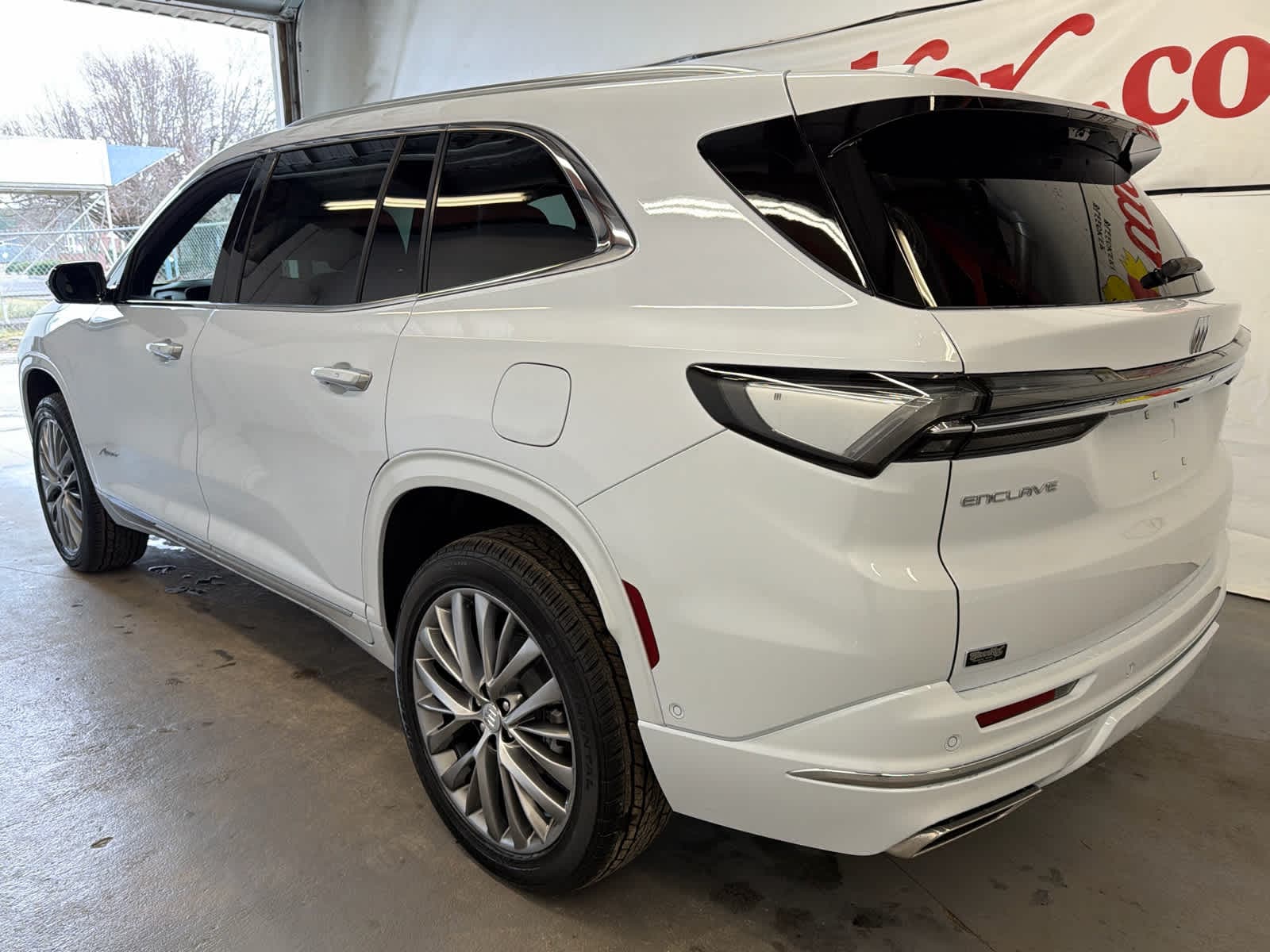 2026 Buick Enclave Avenir - Photo 10