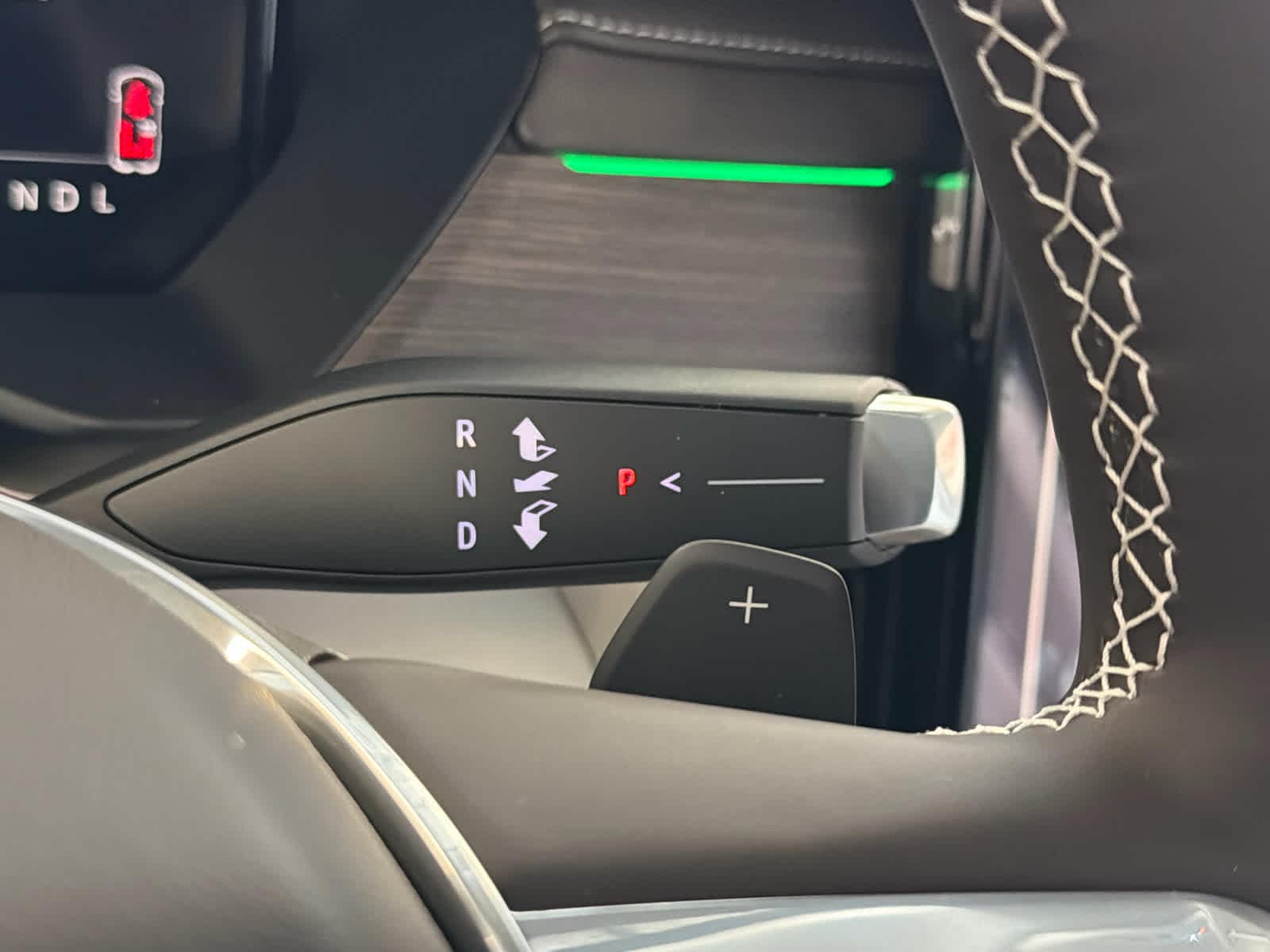 2026 GMC Acadia Denali - Photo 46