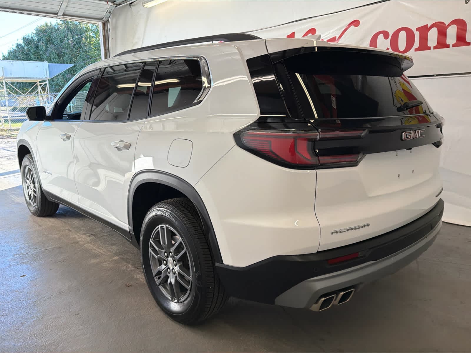 2025 GMC Acadia Elevation - Photo 10