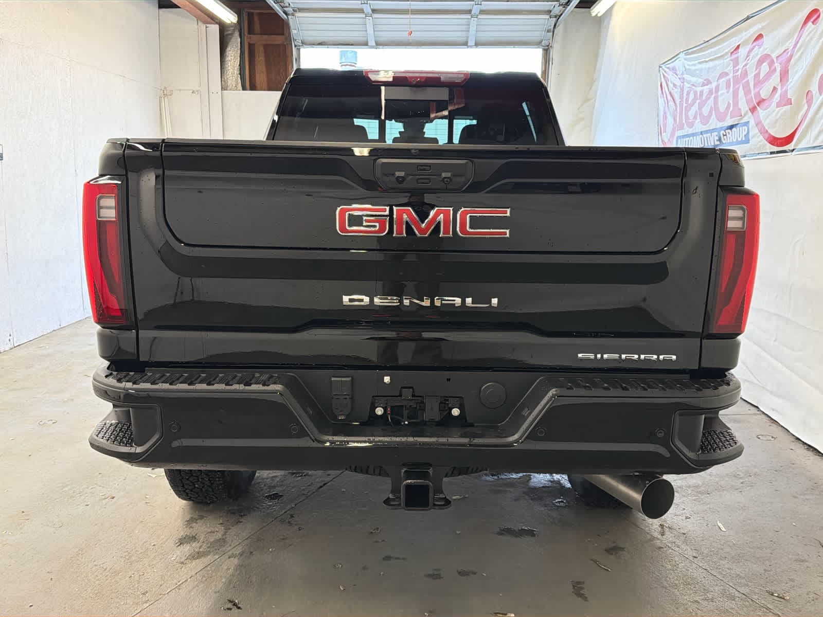 2026 GMC Sierra 2500HD Denali - Photo 6