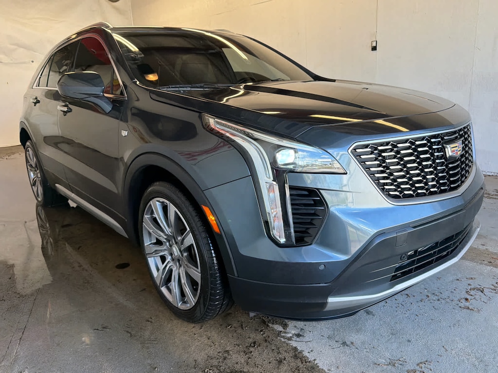 Used 2019 CADILLAC XT4 FWD Premium Luxury SUV