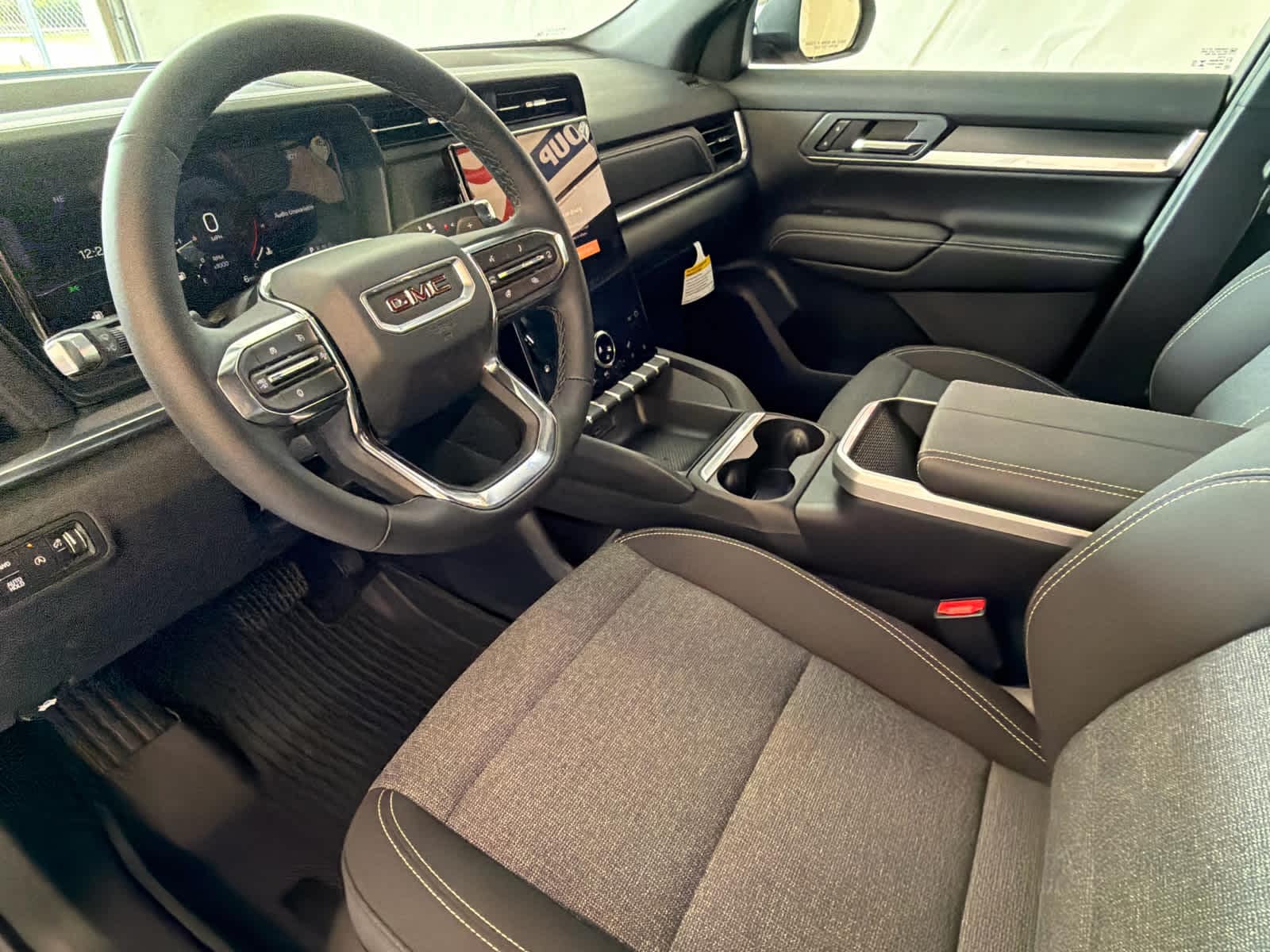 2026 GMC Terrain Elevation - Photo 16