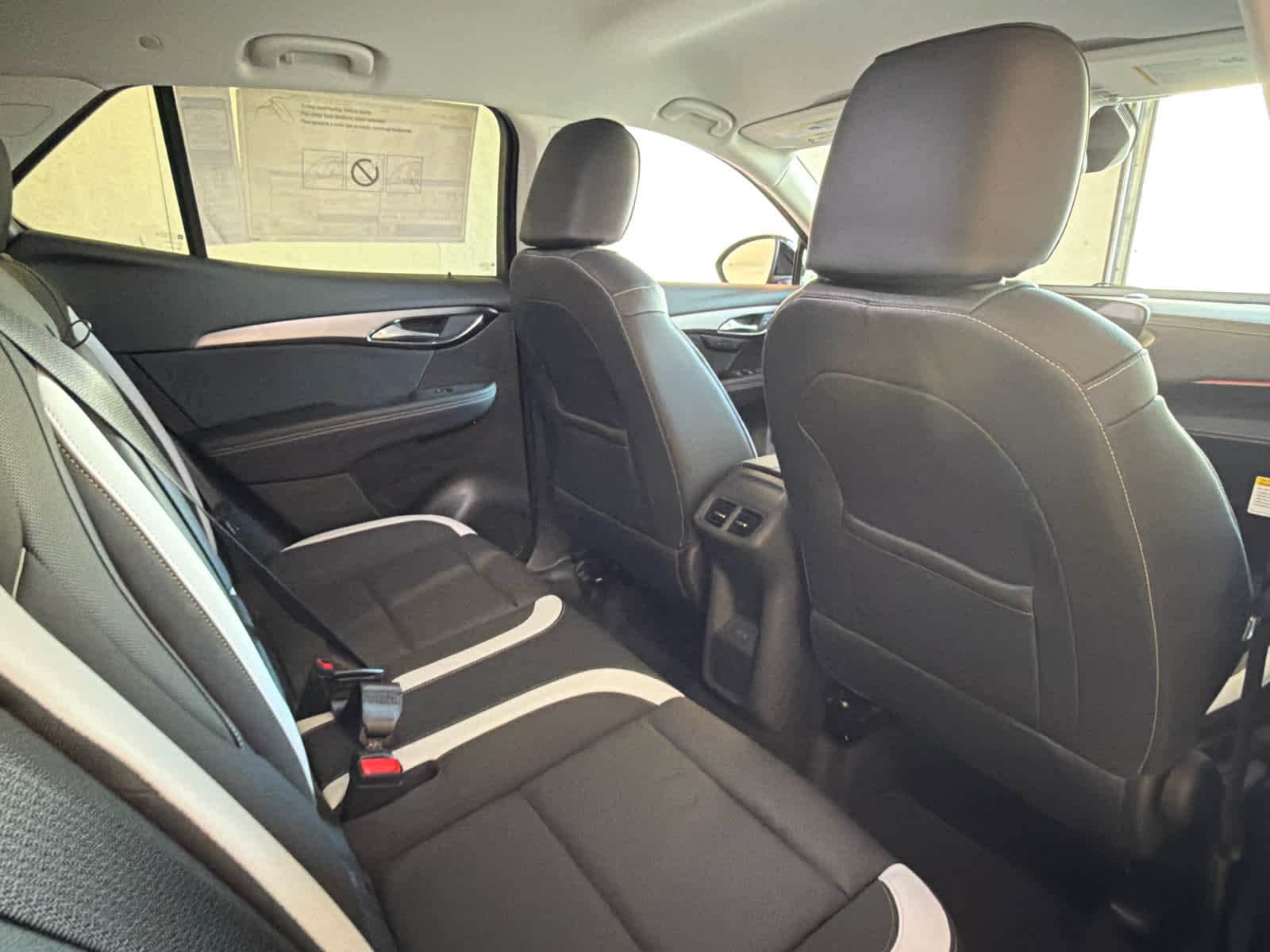 2026 Buick Envision Sport Touring - Photo 31