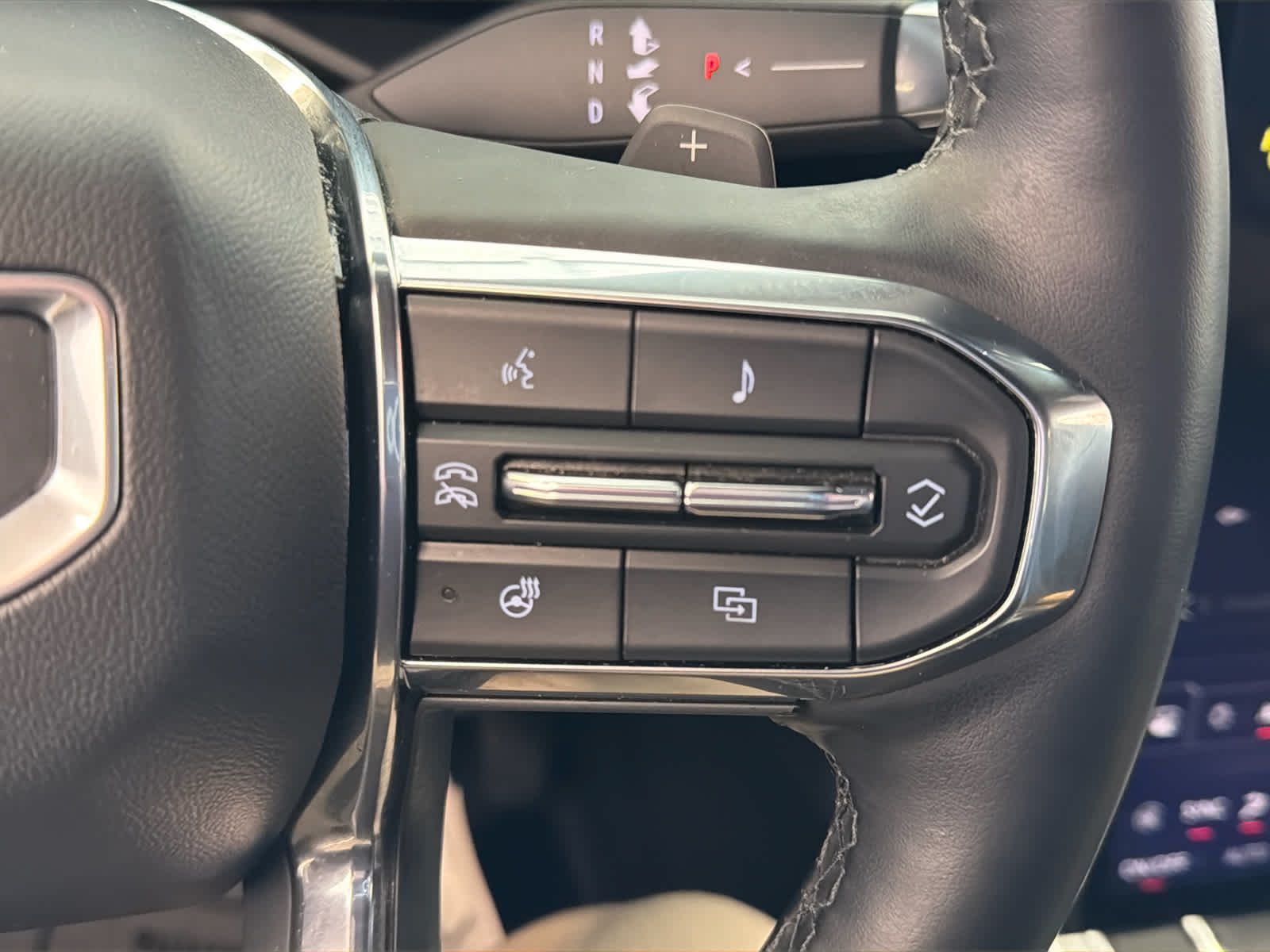 2025 GMC Acadia Elevation - Photo 44