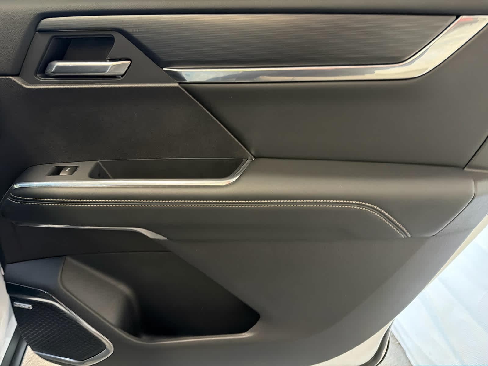 2025 GMC Acadia Elevation - Photo 37