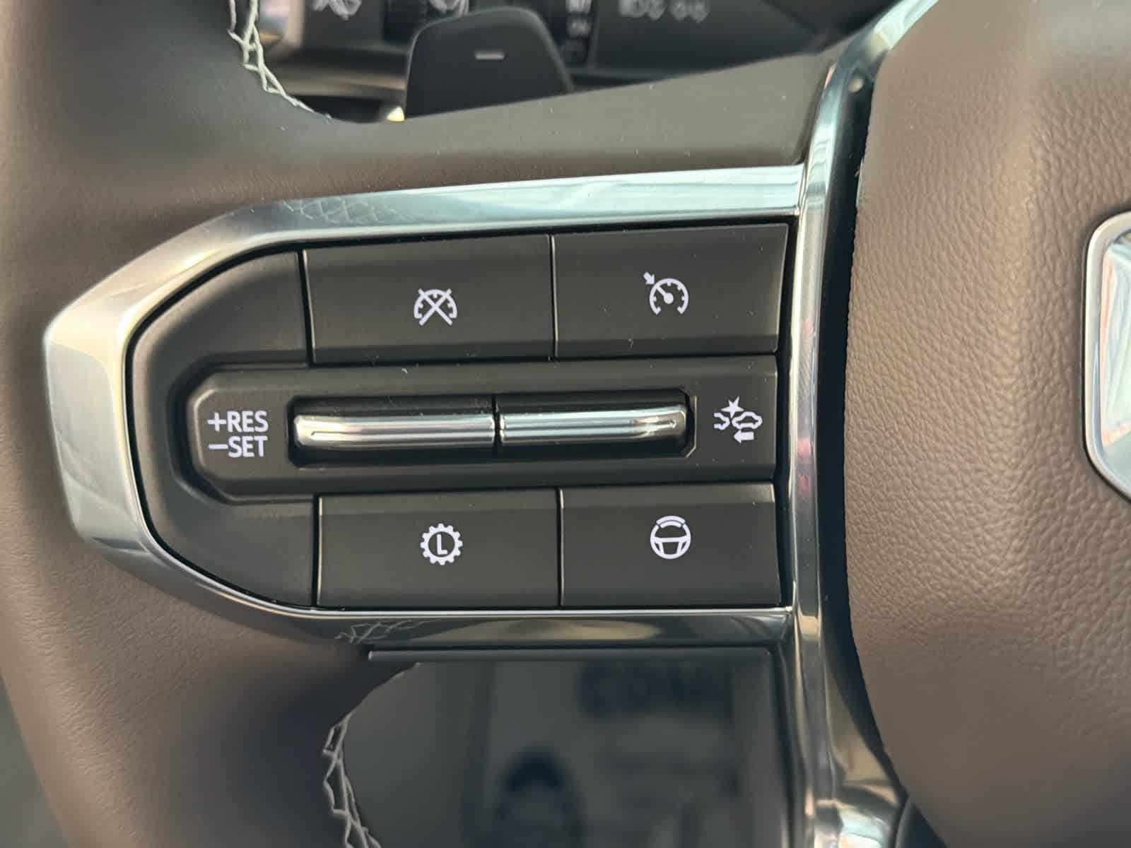 2026 GMC Acadia Denali - Photo 43