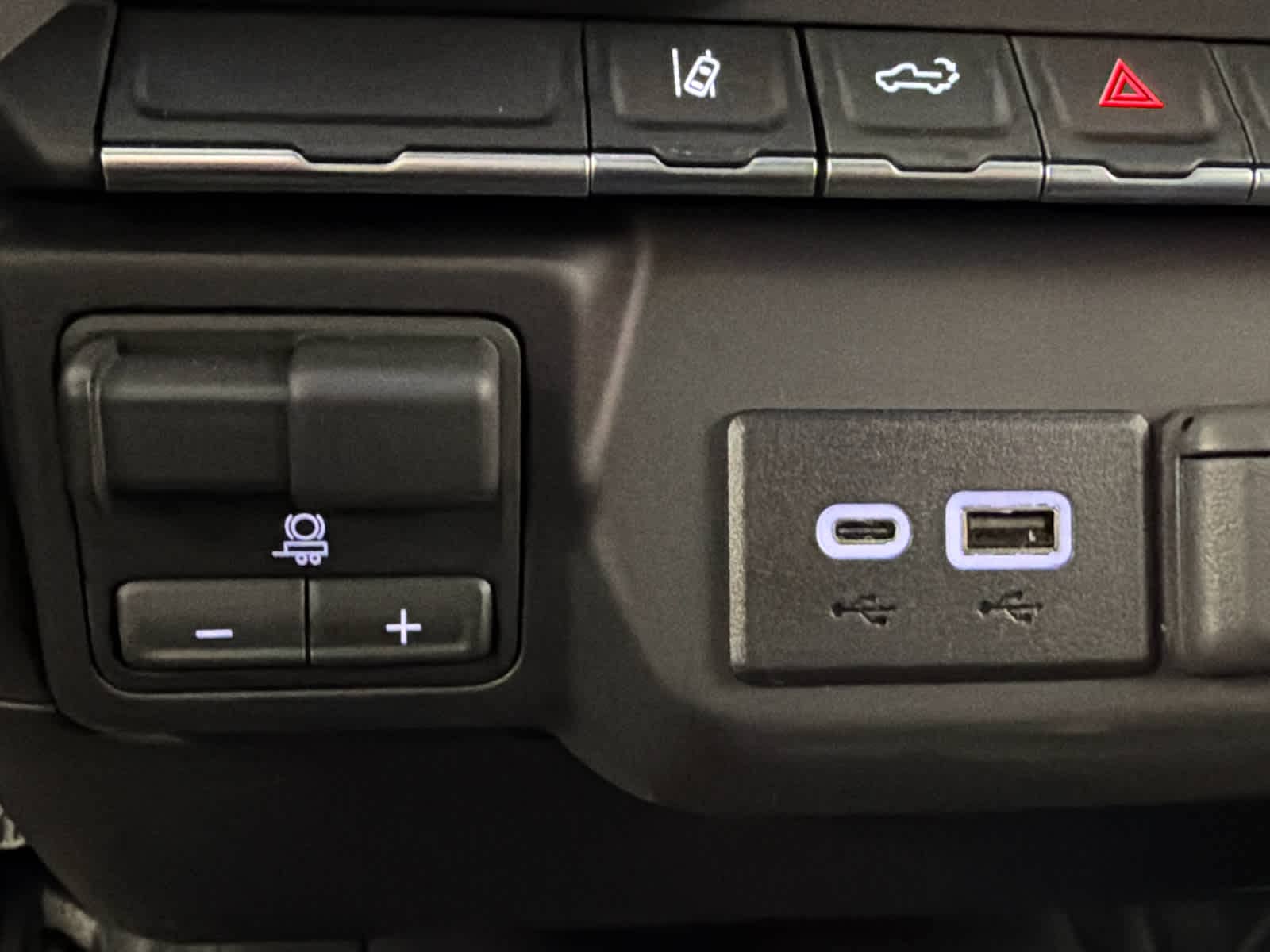2026 GMC Sierra 2500HD Pro - Photo 38