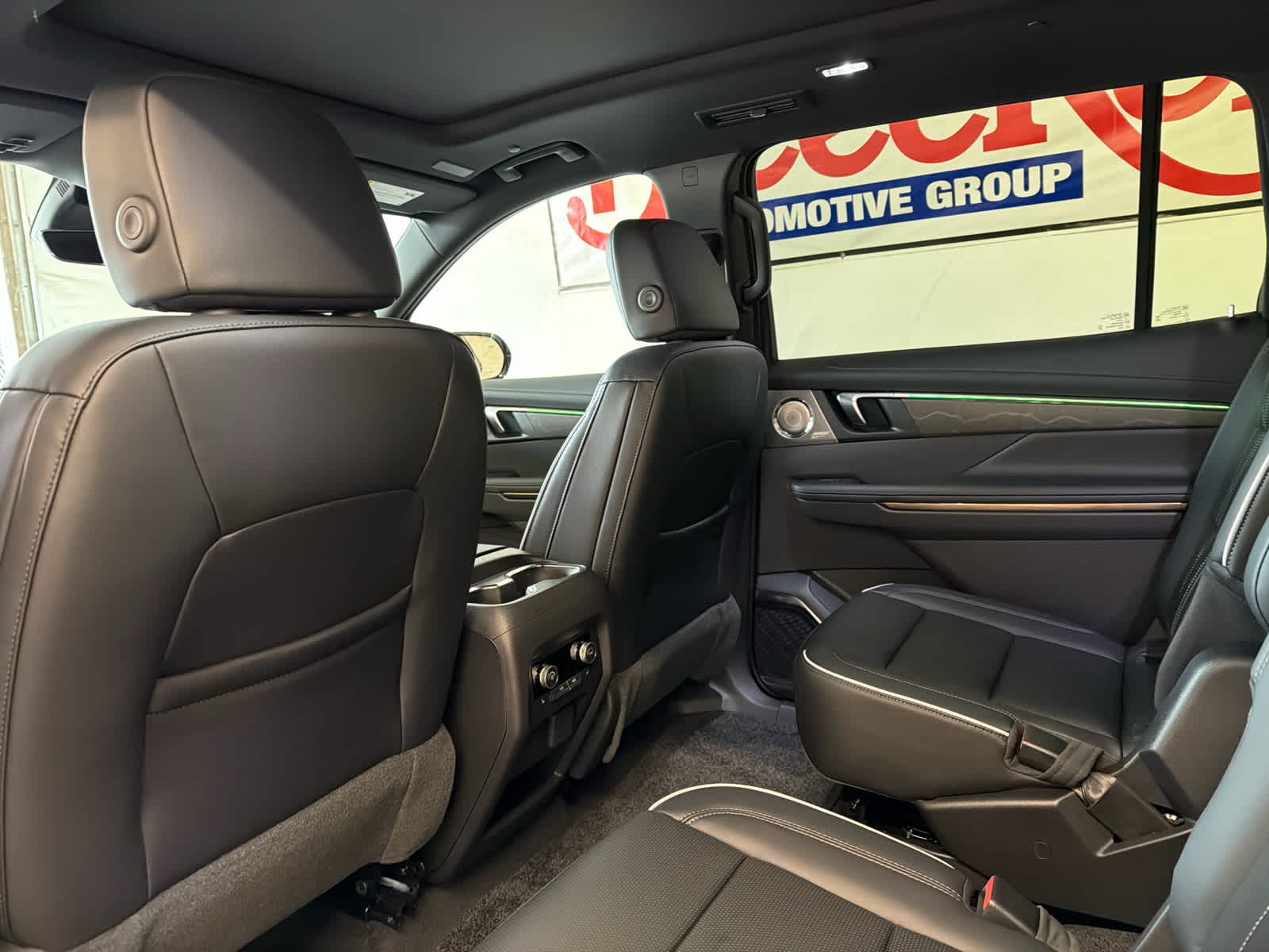 2026 Buick Enclave Avenir - Photo 24