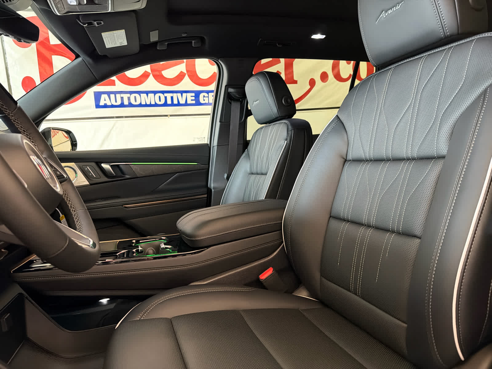 2026 Buick Enclave Avenir - Photo 16