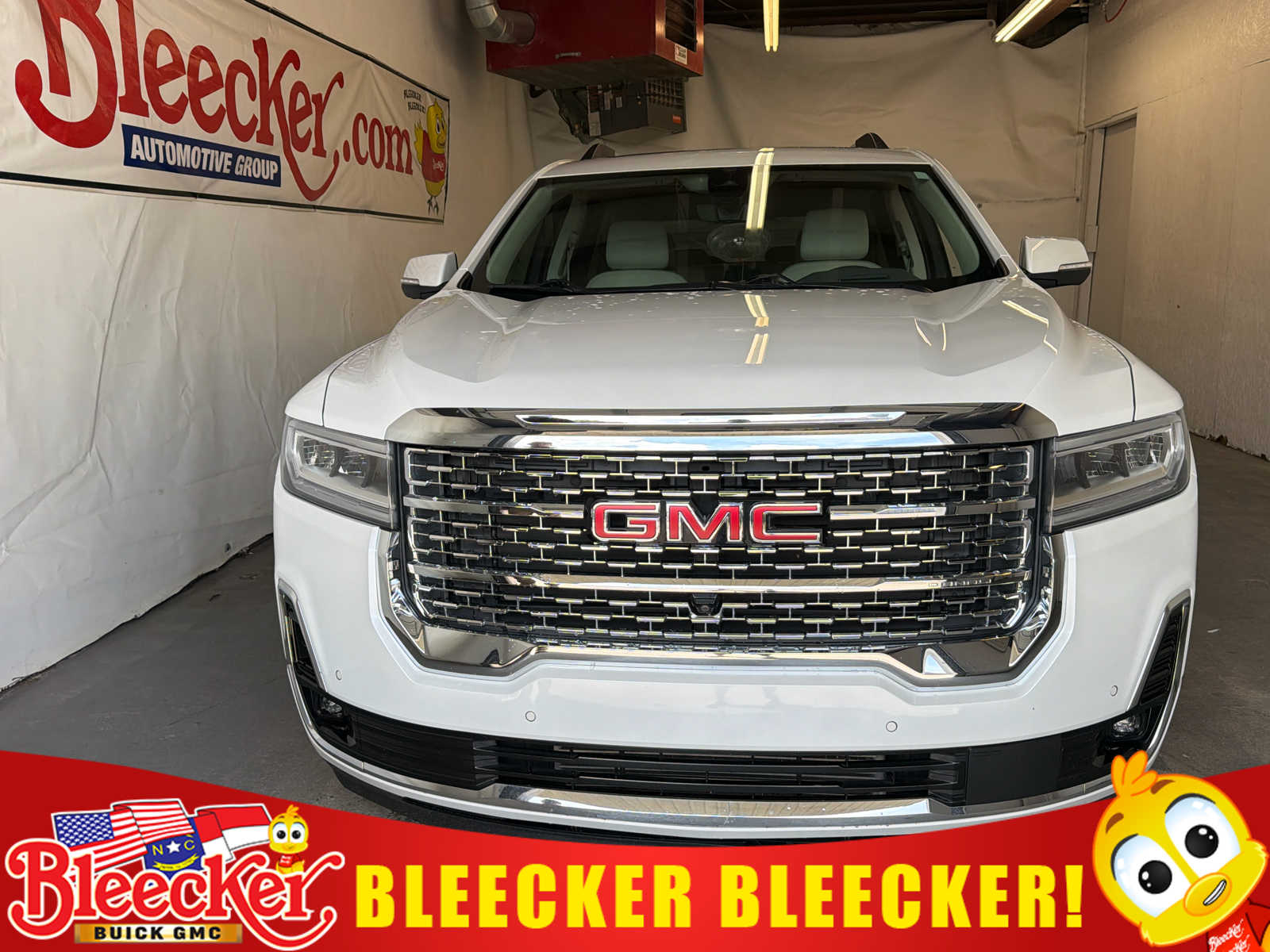 2023 GMC Acadia Denali FWD's photo