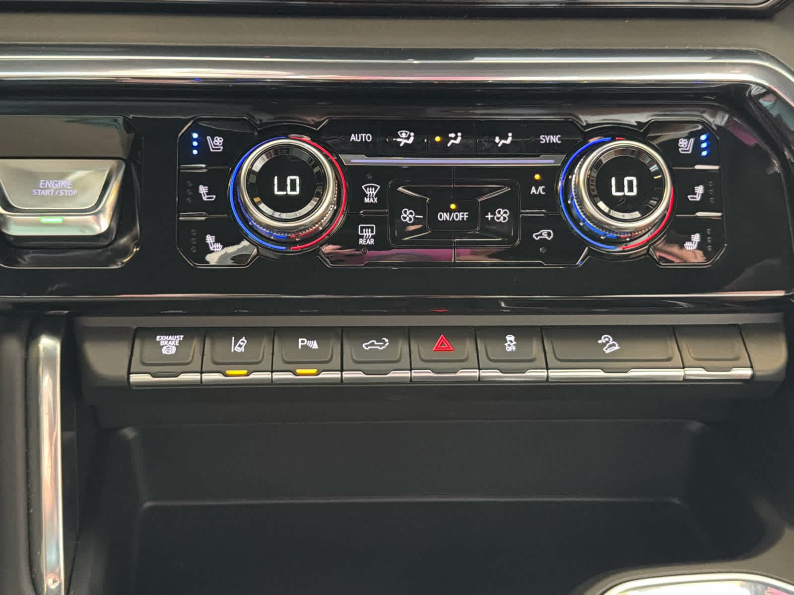 2026 GMC Sierra 2500HD Denali Ultimate - Photo 50