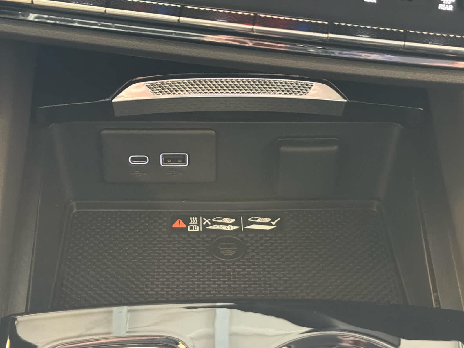 2026 Buick Envision Sport Touring - Photo 48