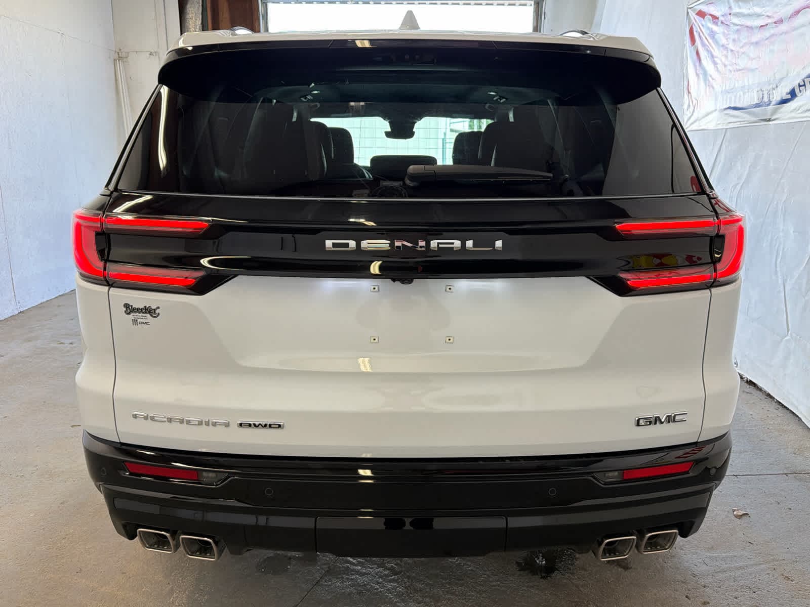 2027 GMC Acadia Denali Ultimate - Photo 6