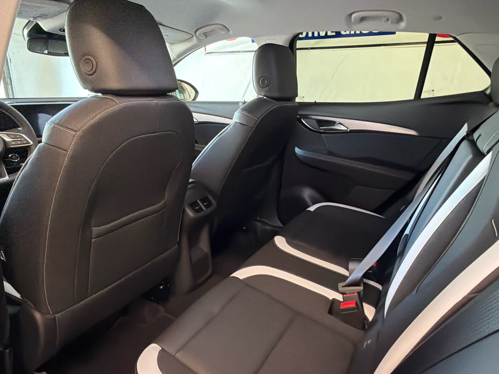 2026 Buick Envision Sport Touring - Photo 22