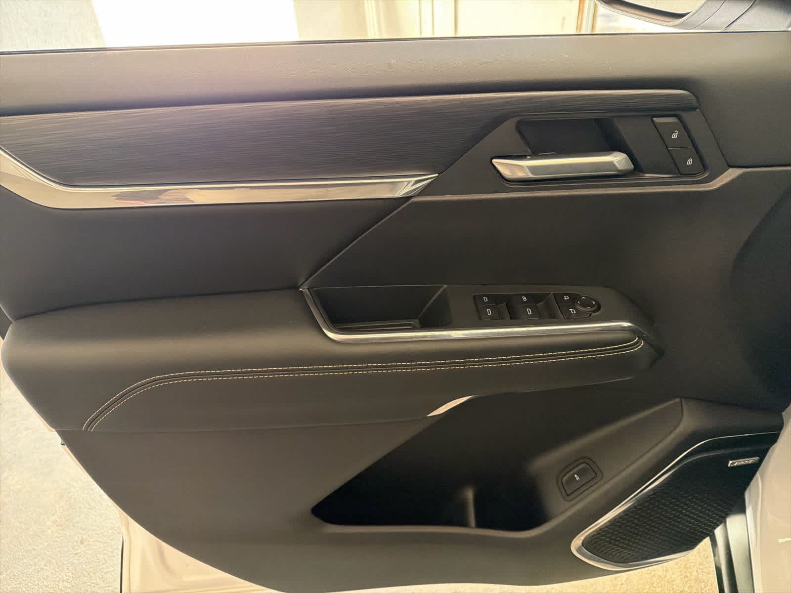 2025 GMC Acadia Elevation - Photo 20