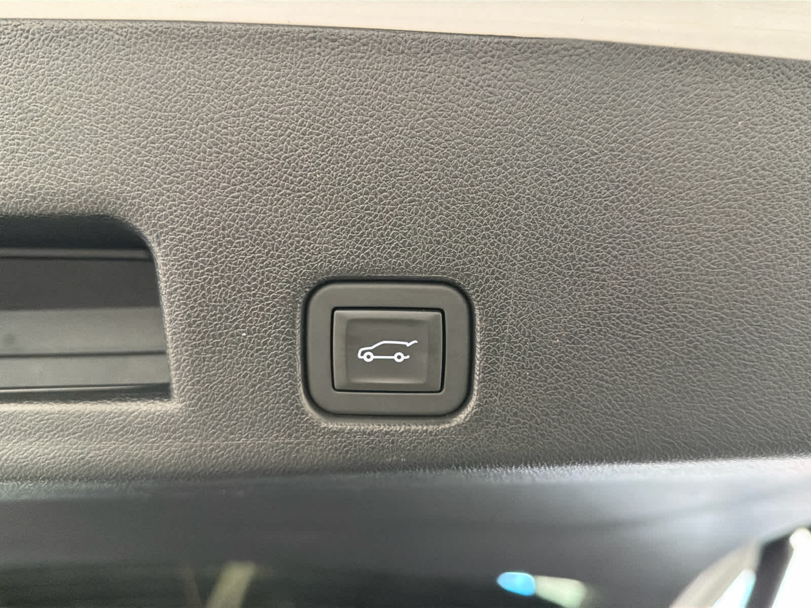 2025 GMC Acadia Elevation - Photo 9