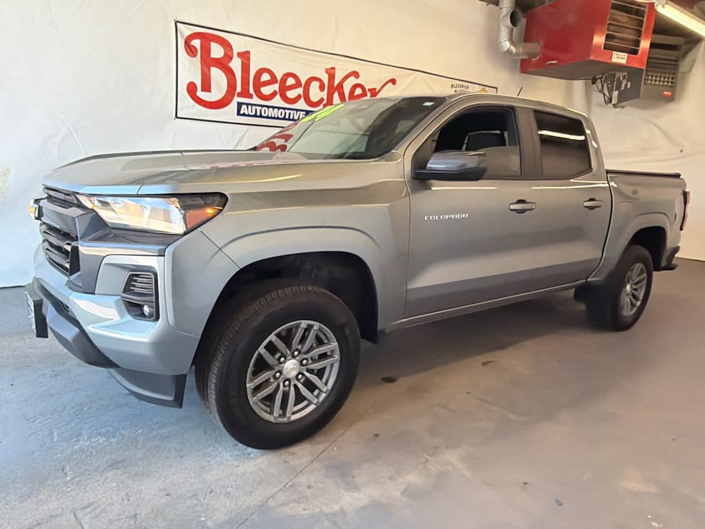 Used 2024 Chevrolet Colorado LT Truck