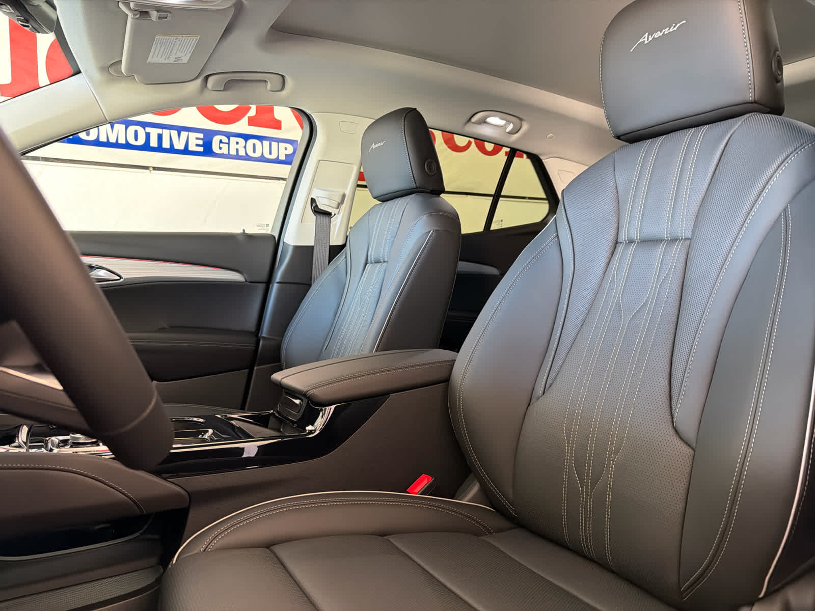2026 Buick Envision Avenir - Photo 18