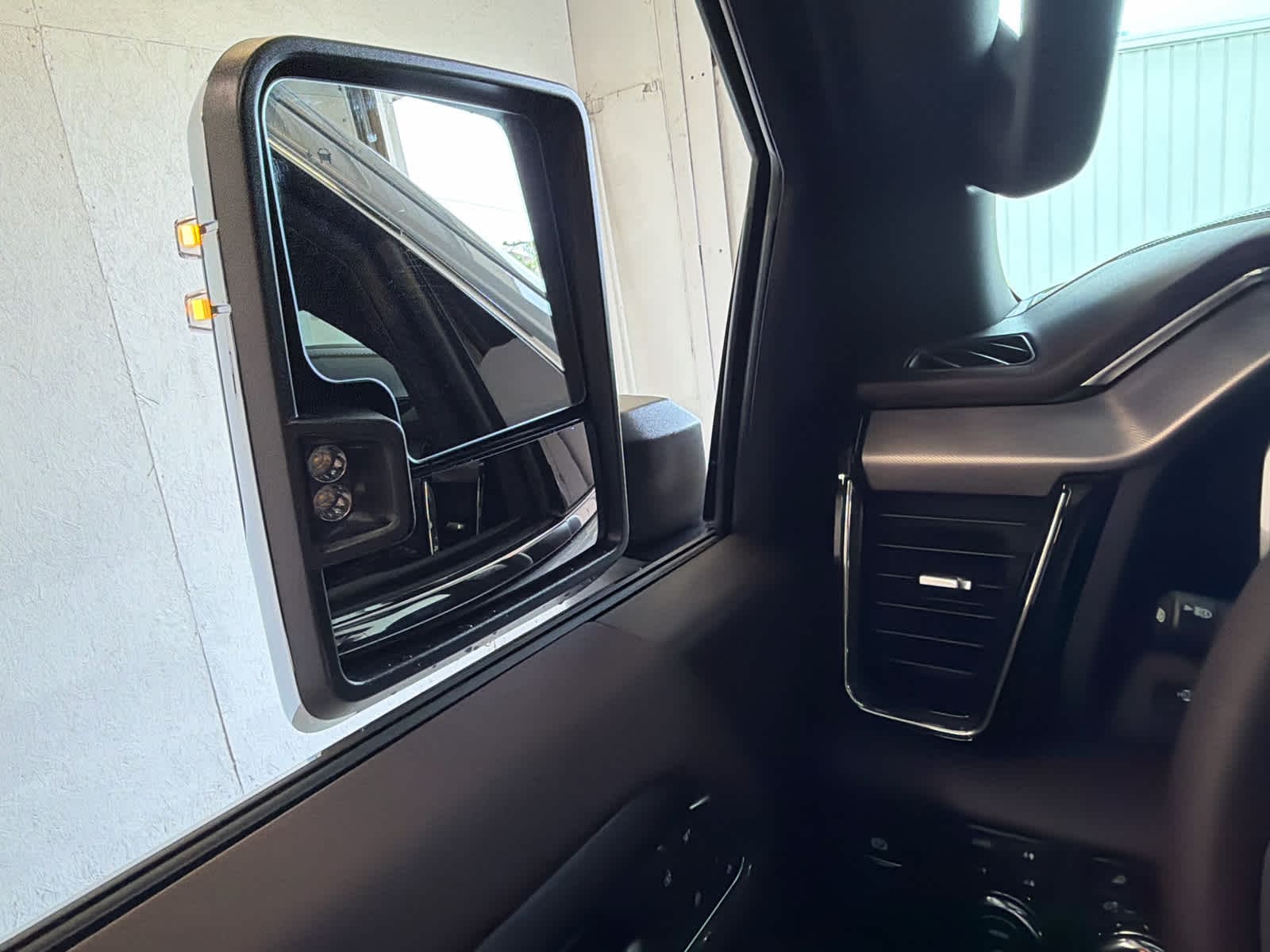 2026 GMC Sierra 2500HD Denali - Photo 60