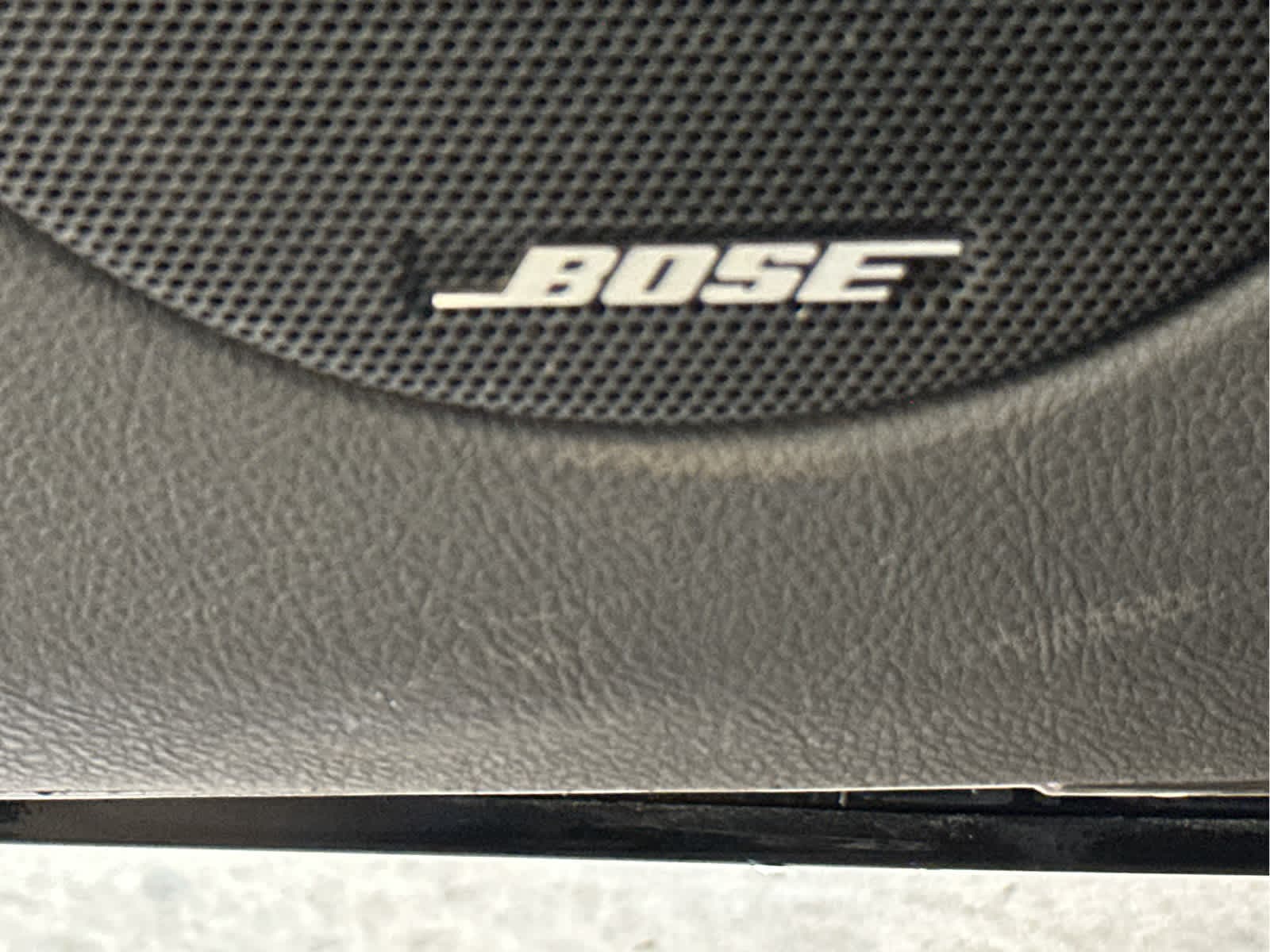 2004 Chevrolet SSR LS - Photo 19