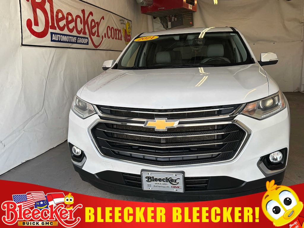 Used 2021 Chevrolet Traverse LT Cloth SUV