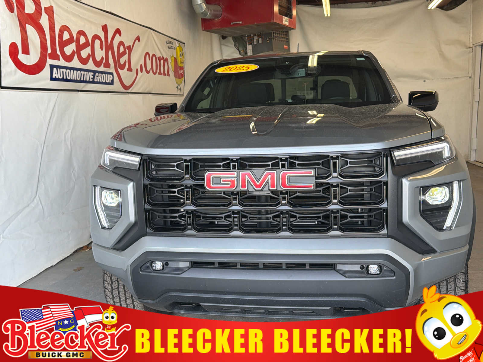 2025 GMC Canyon 4WD Elevation Crew Cab Short Box's photo