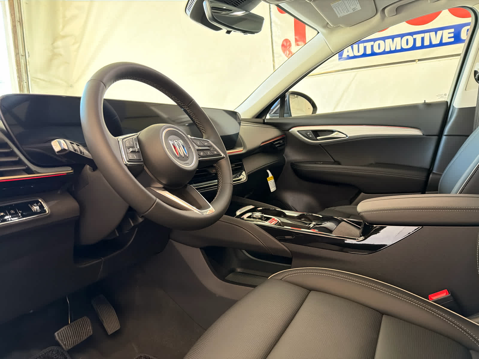 2026 Buick Envision Avenir - Photo 17
