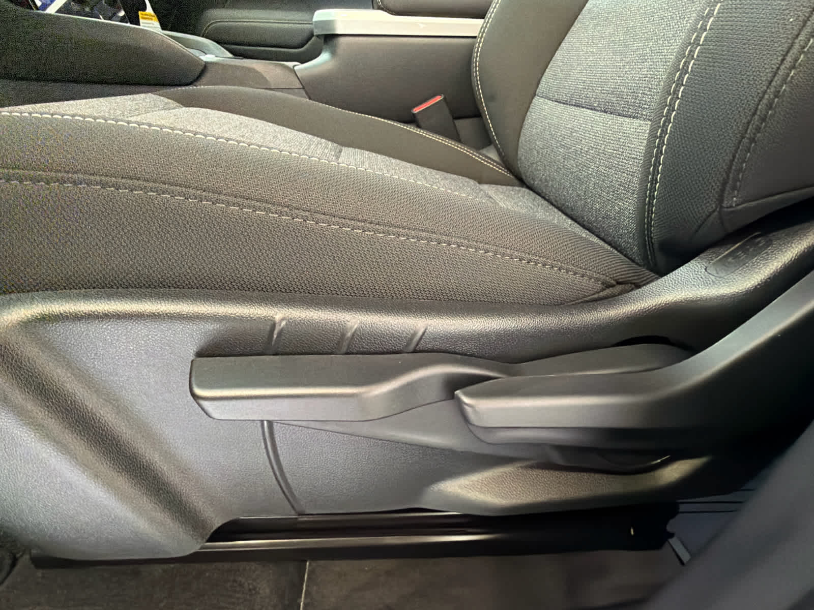 2026 GMC Terrain Elevation - Photo 18