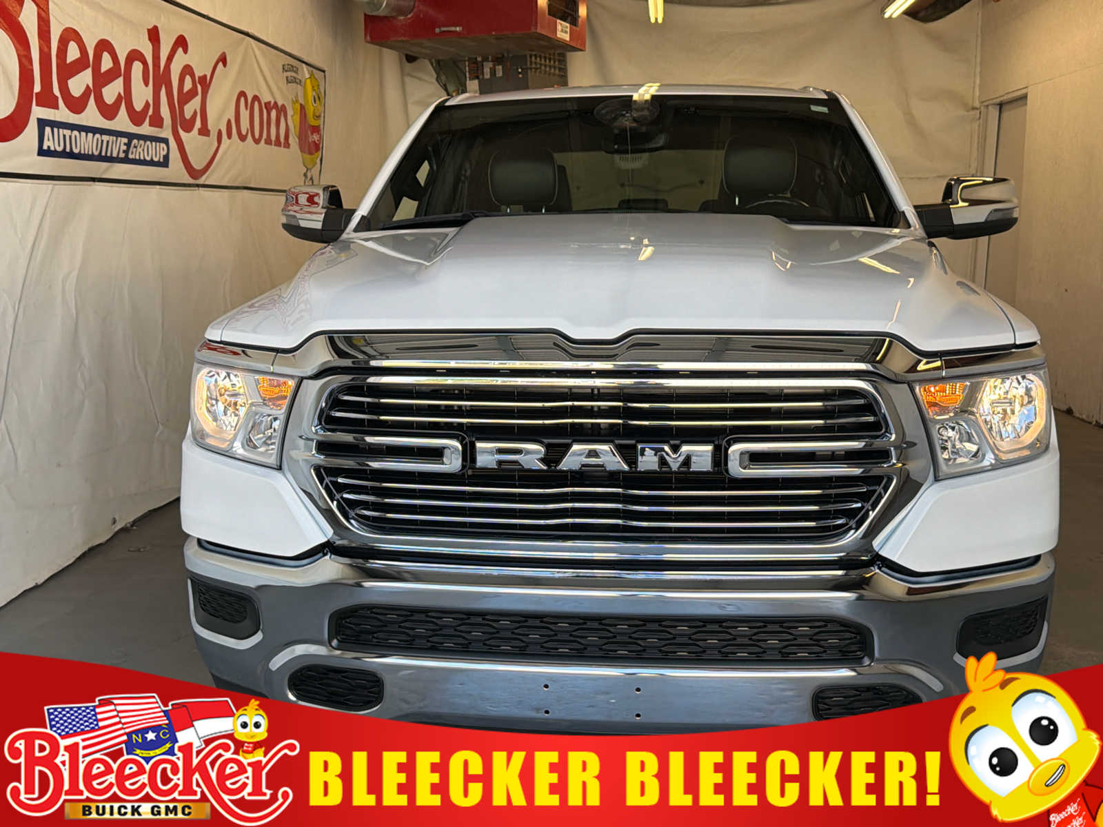 2024 RAM 1500 Laramie Crew Cab 5'7's photo