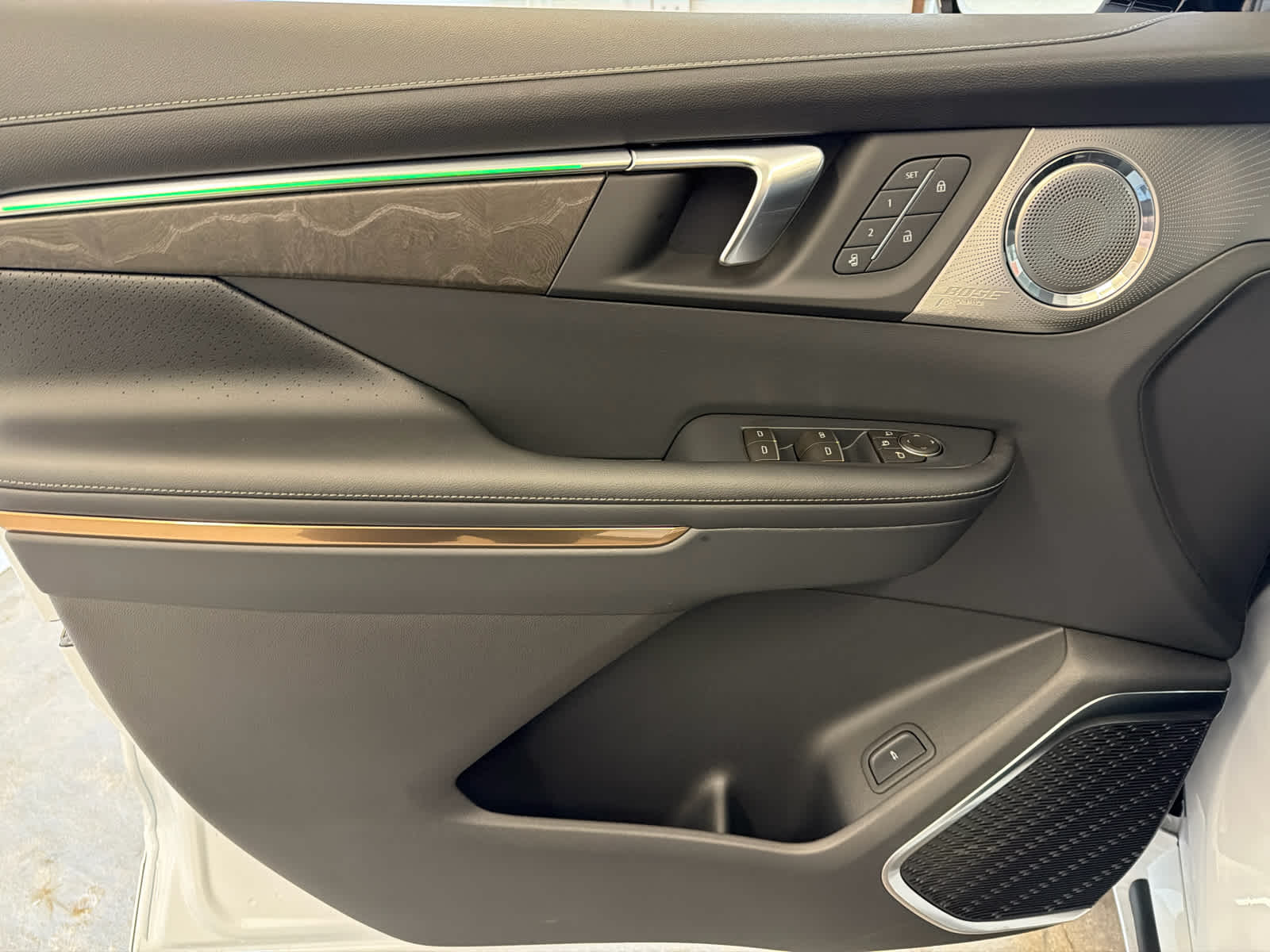 2026 Buick Enclave Avenir - Photo 19
