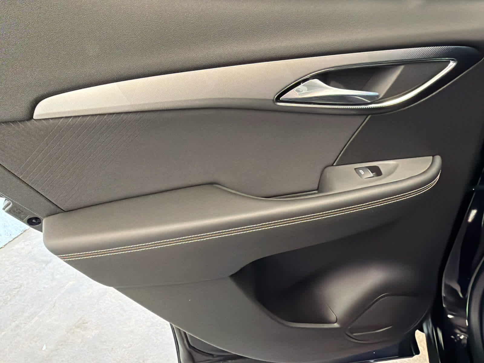 2026 Buick Envision Sport Touring - Photo 24