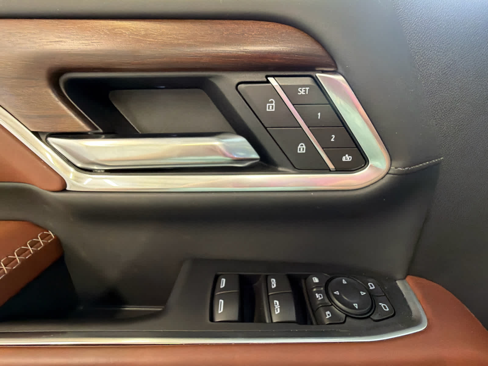 2026 GMC Sierra 2500HD Denali Ultimate - Photo 20