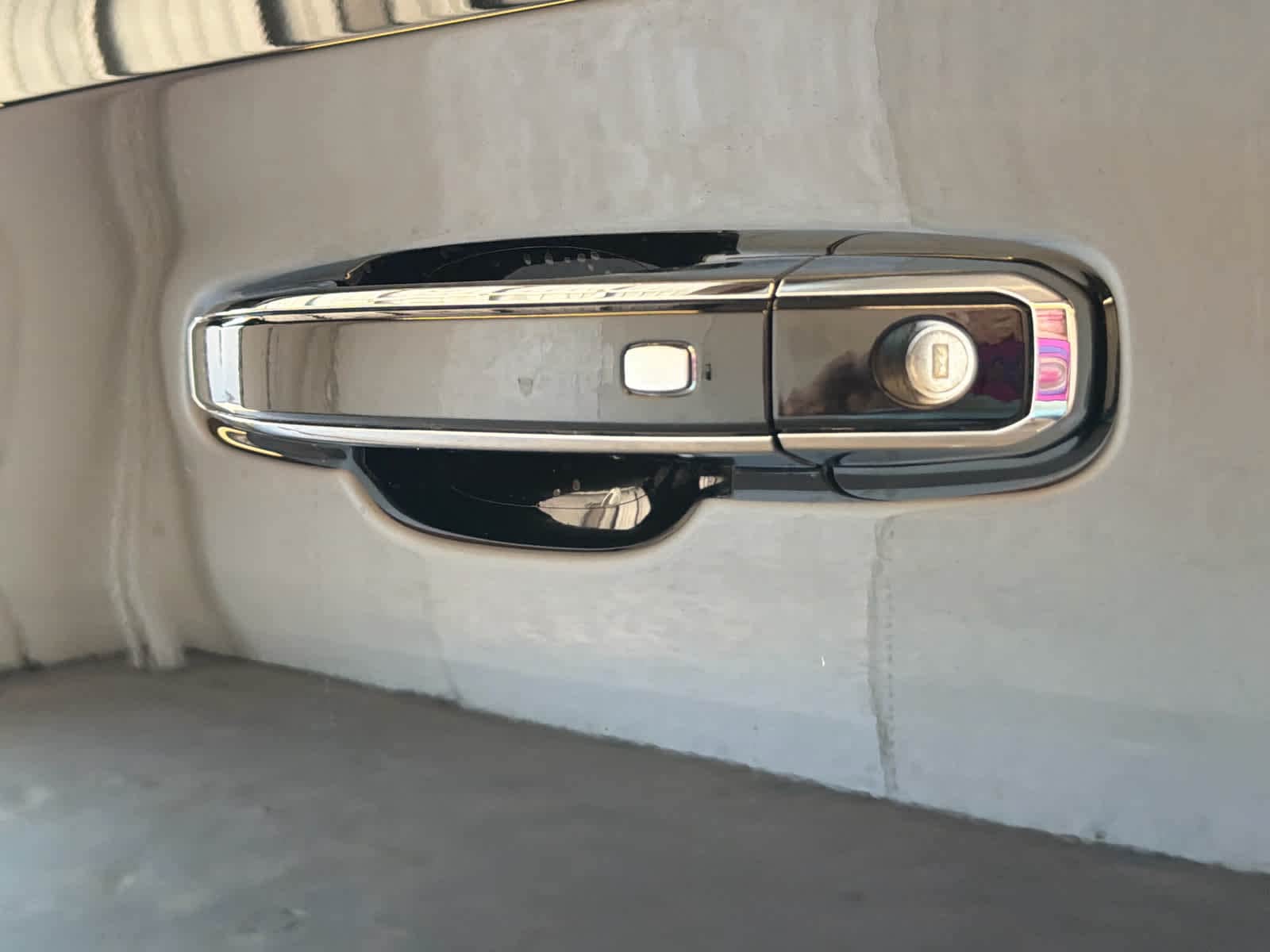 2026 GMC Yukon Denali - Photo 13