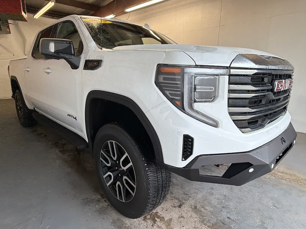 Used 2022 GMC Sierra 1500 AT4 Truck
